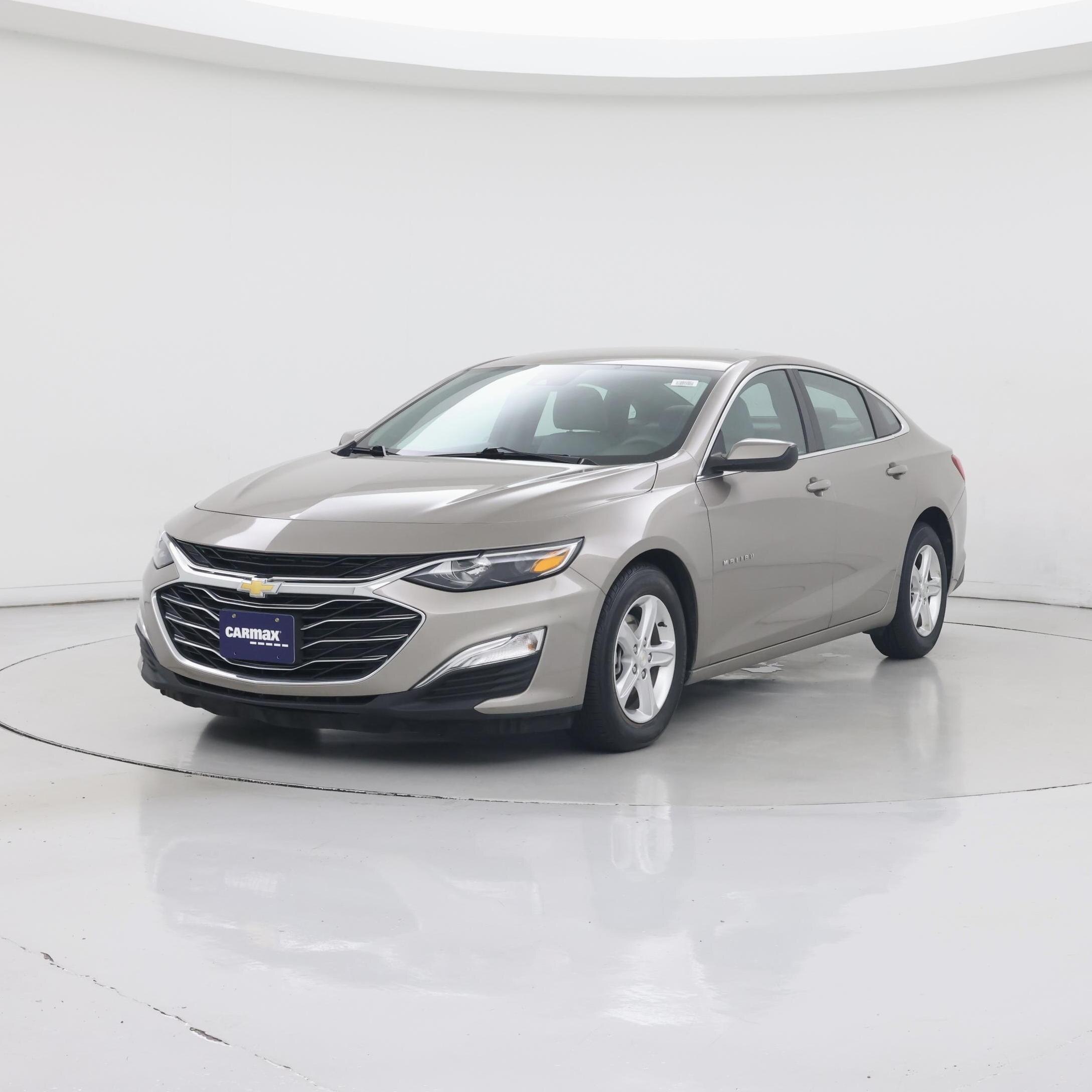Thumbnail: 2022 Chevrolet Malibu - 4