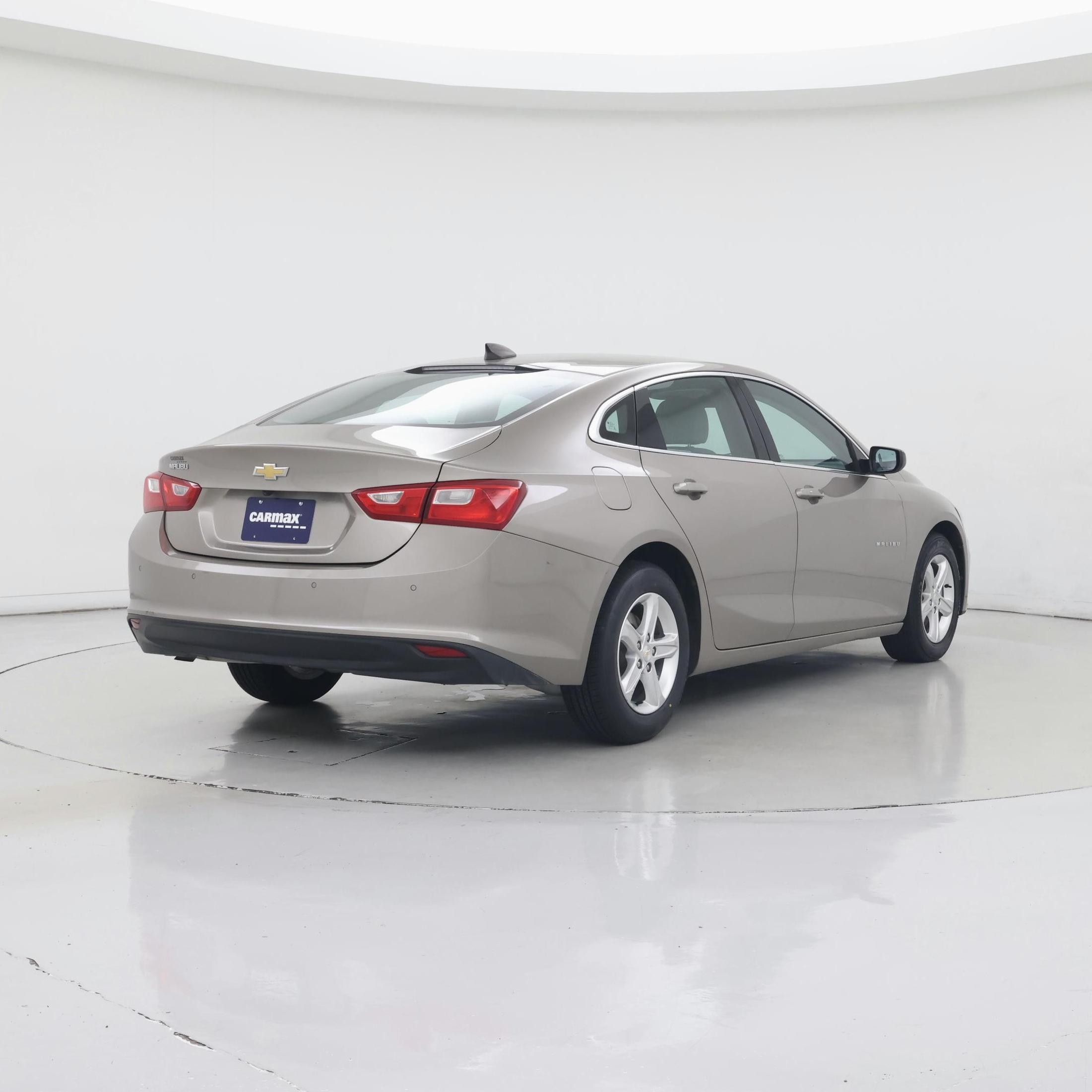 Thumbnail: 2022 Chevrolet Malibu - 8