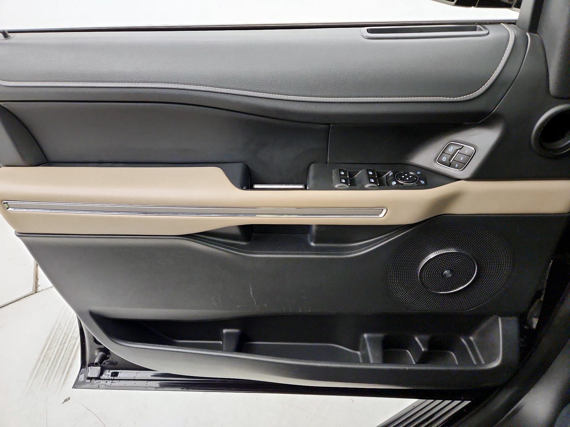Thumbnail: 2024 Ford Expedition MAX - 12