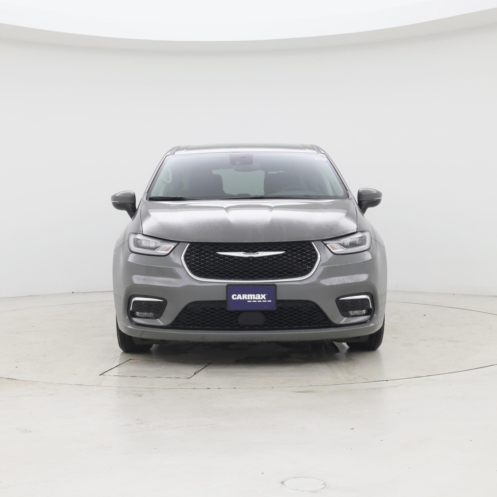 Thumbnail: 2023 Chrysler Pacifica - 5