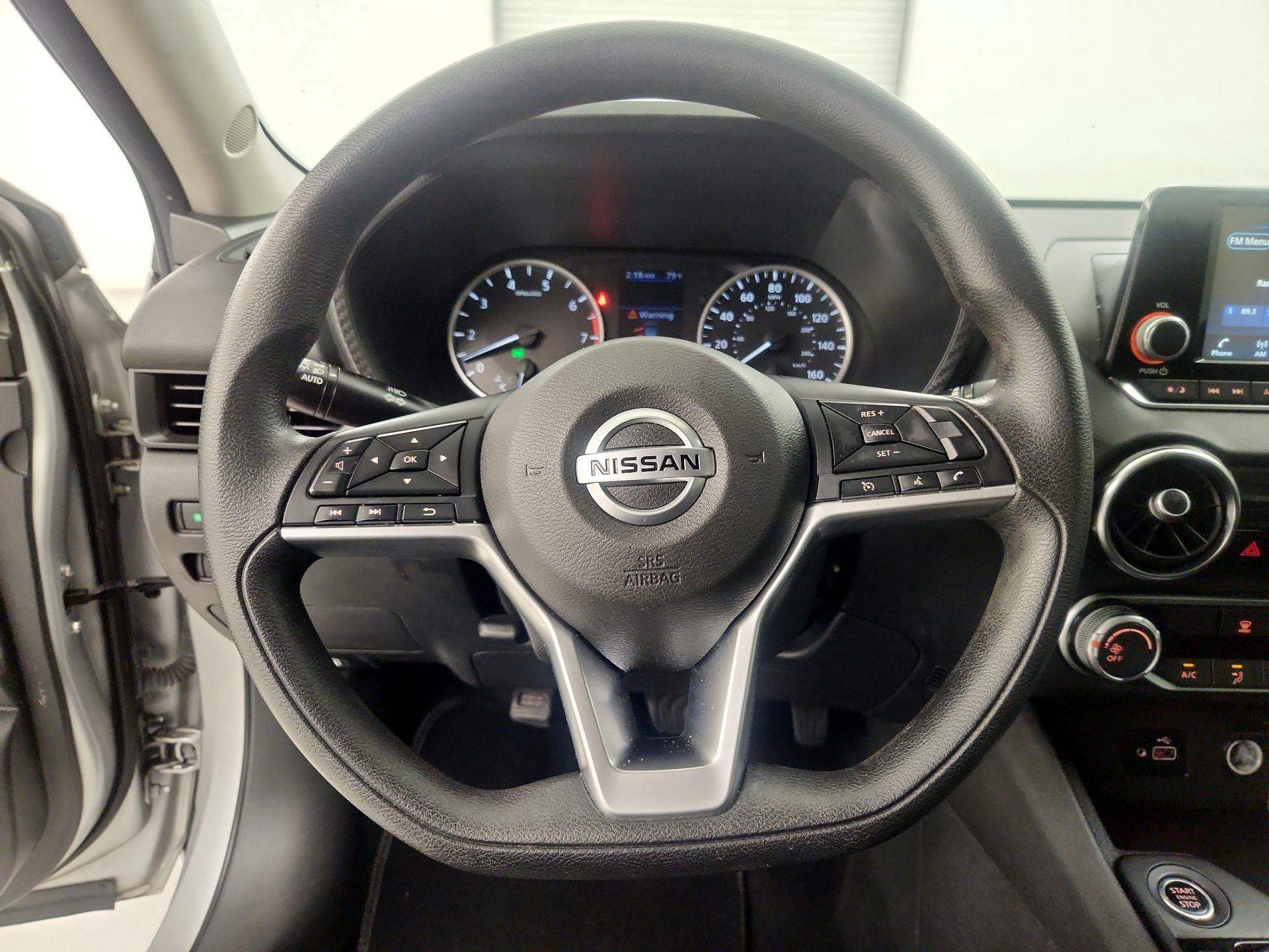 Thumbnail: 2022 Nissan Sentra - 10