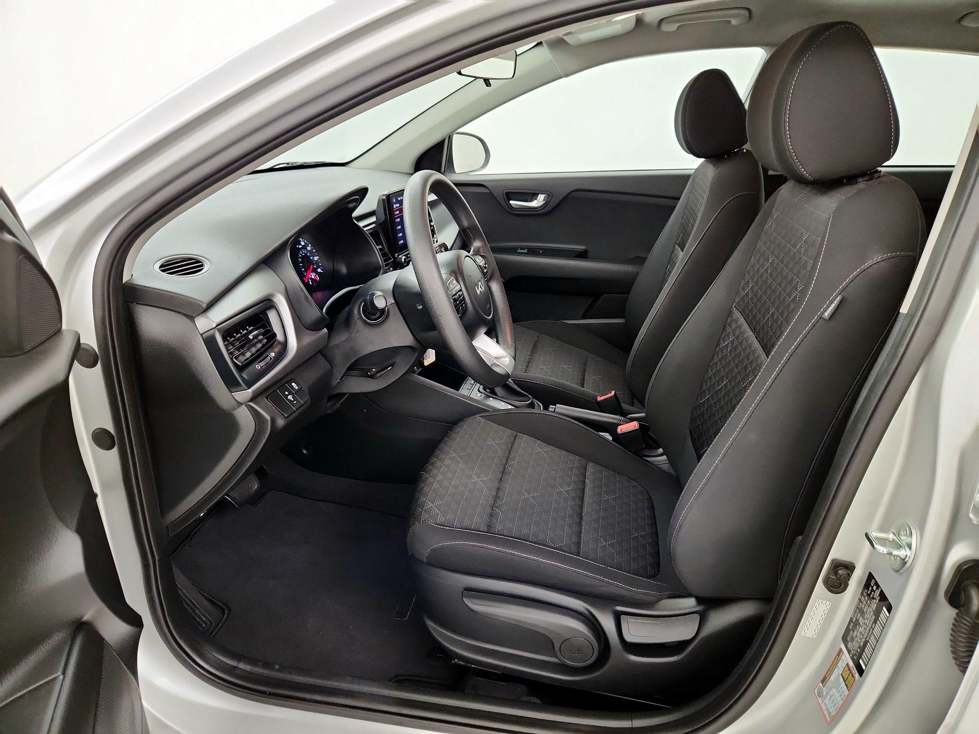 Thumbnail: 2023 Kia Rio - 11