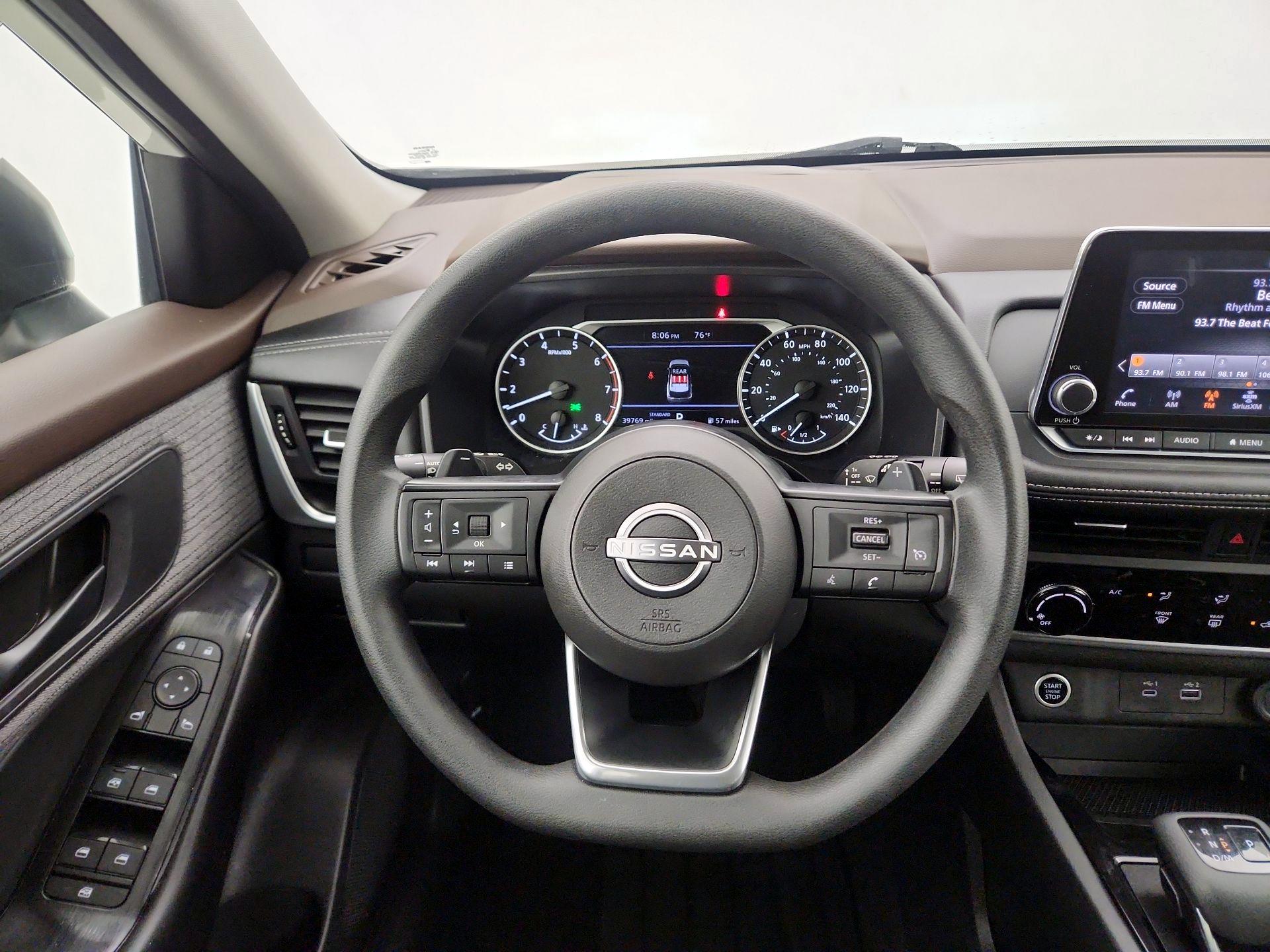 Thumbnail: 2023 Nissan Rogue - 10
