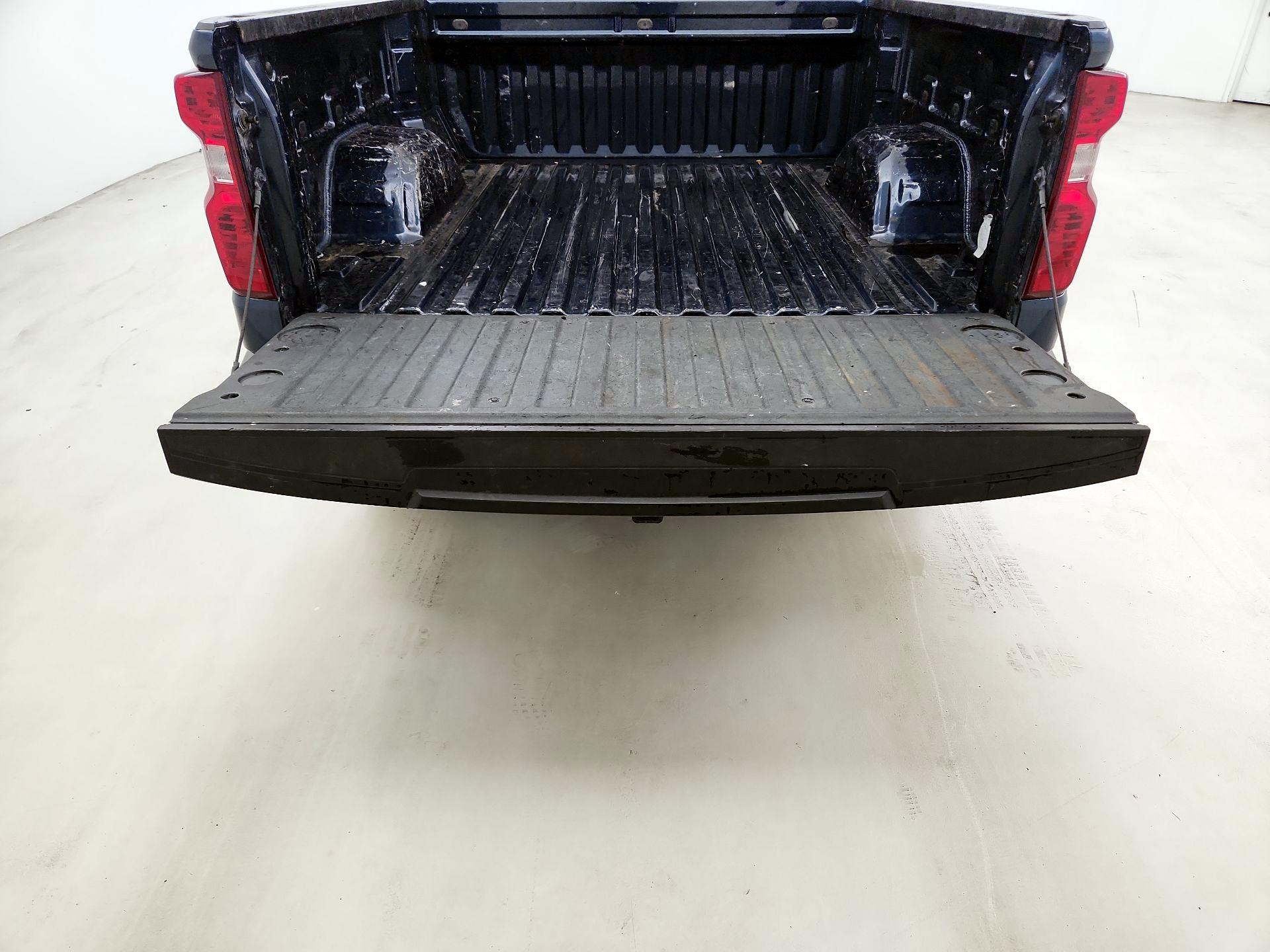 Thumbnail: 2022 Chevrolet Silverado 1500 - 18