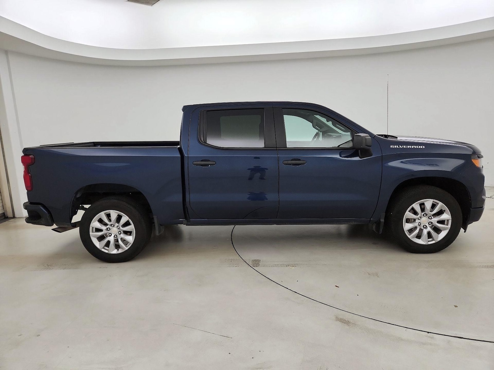 2022 Chevrolet Silverado 1500 Custom - Photo 4