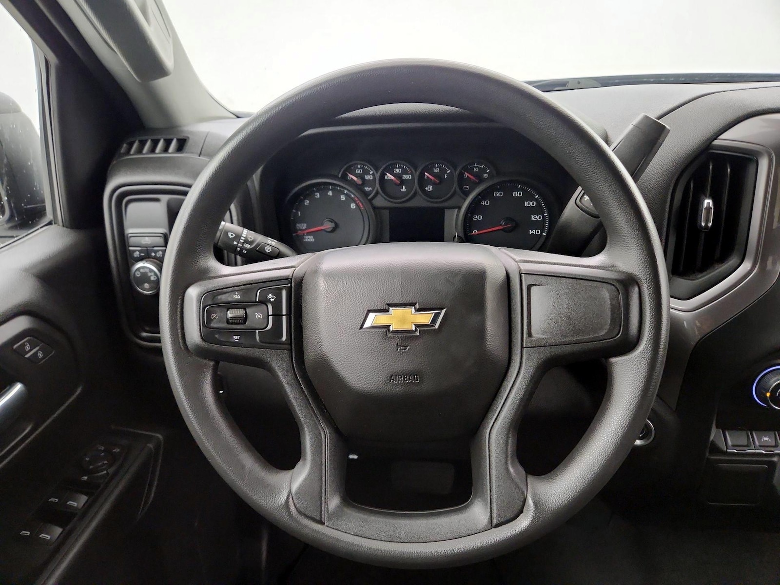 2022 Chevrolet Silverado 1500 Custom - Photo 9