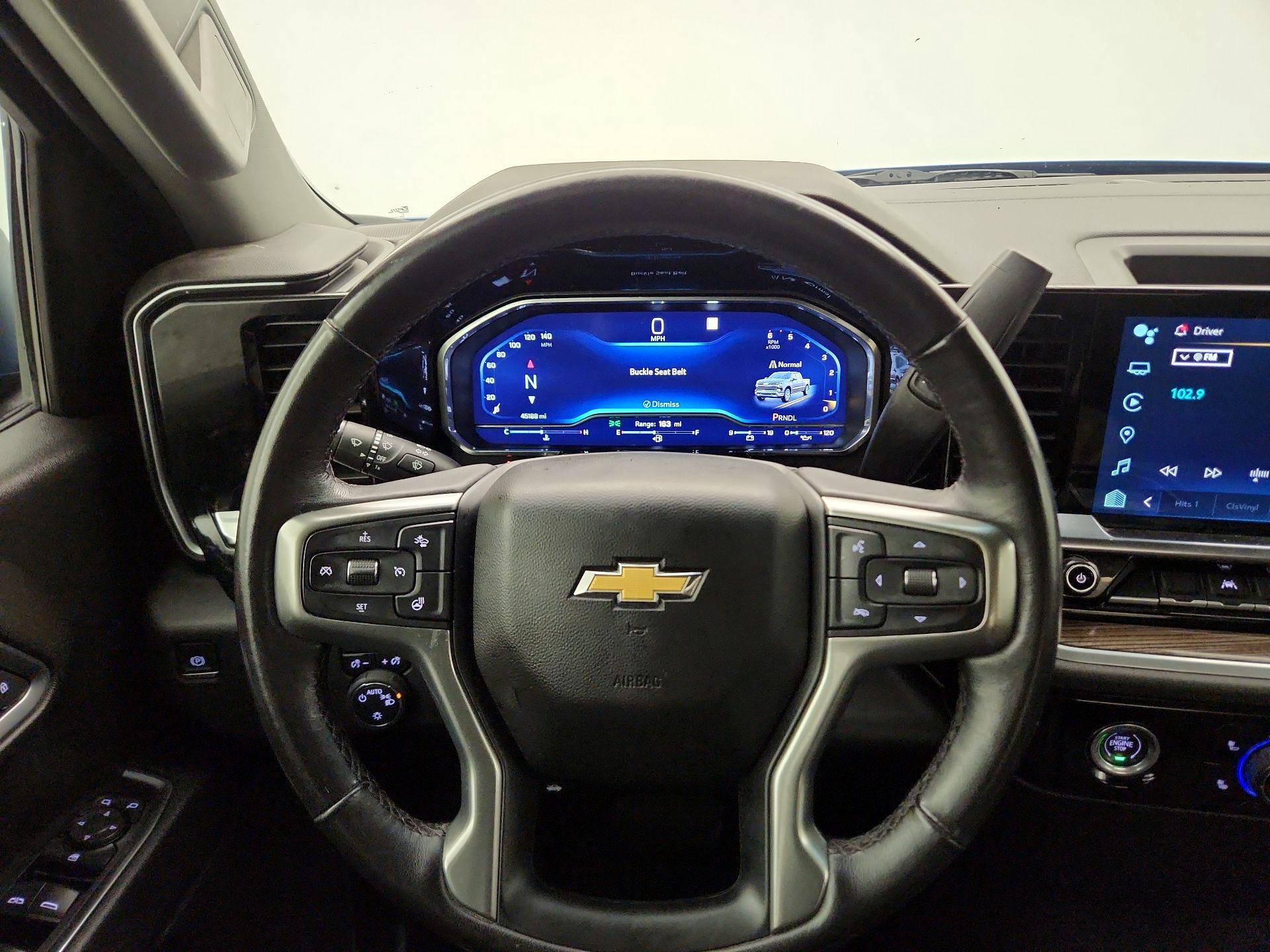 Thumbnail: 2022 Chevrolet Silverado 1500 - 10