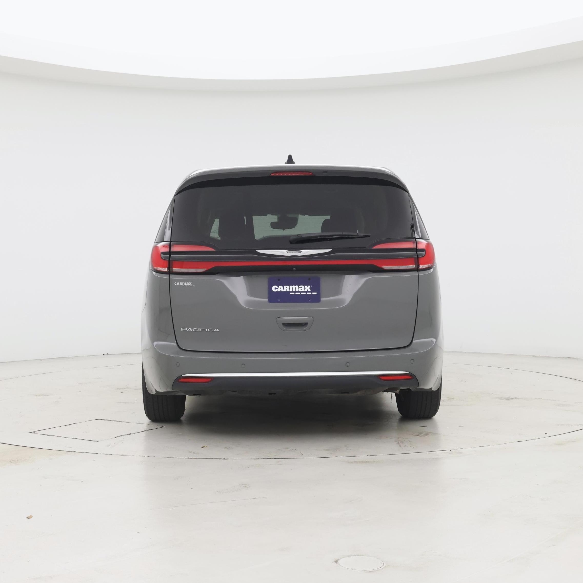 Thumbnail: 2023 Chrysler Pacifica - 6