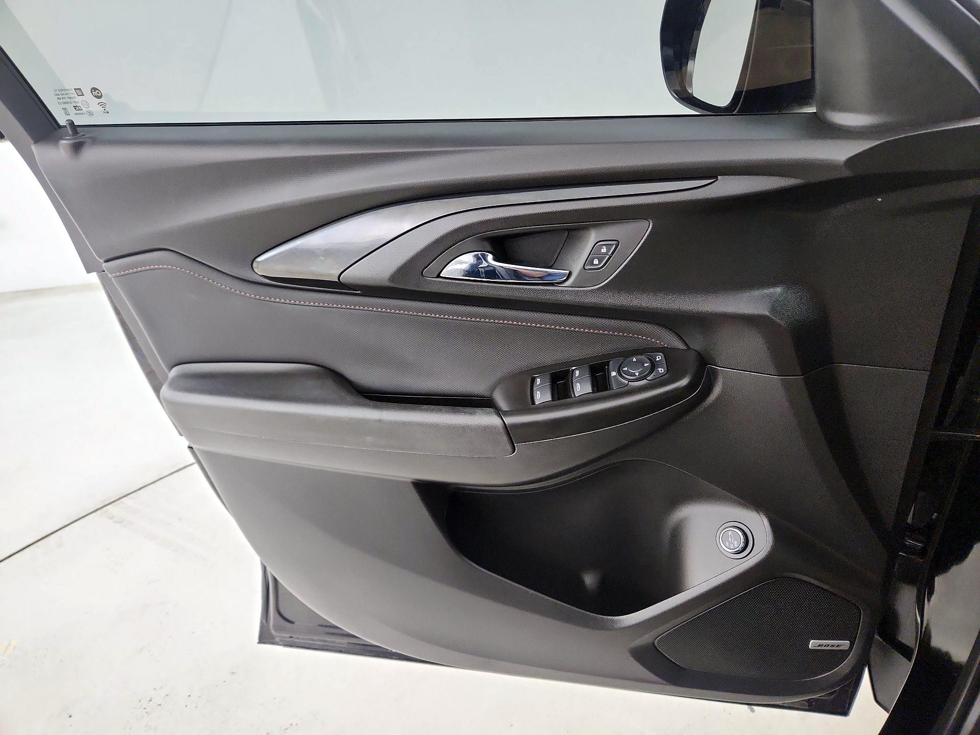 Thumbnail: 2023 Chevrolet TrailBlazer - 12