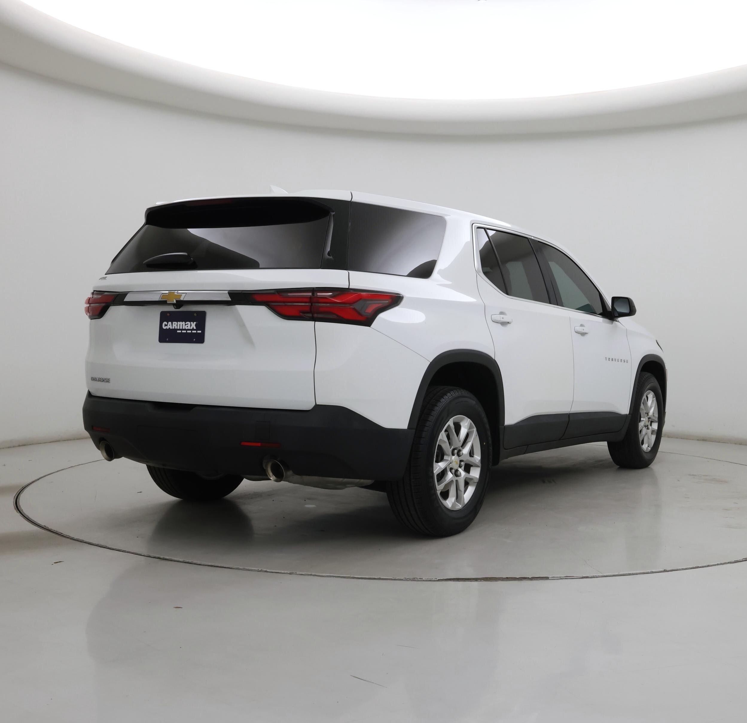 Thumbnail: 2022 Chevrolet Traverse - 8