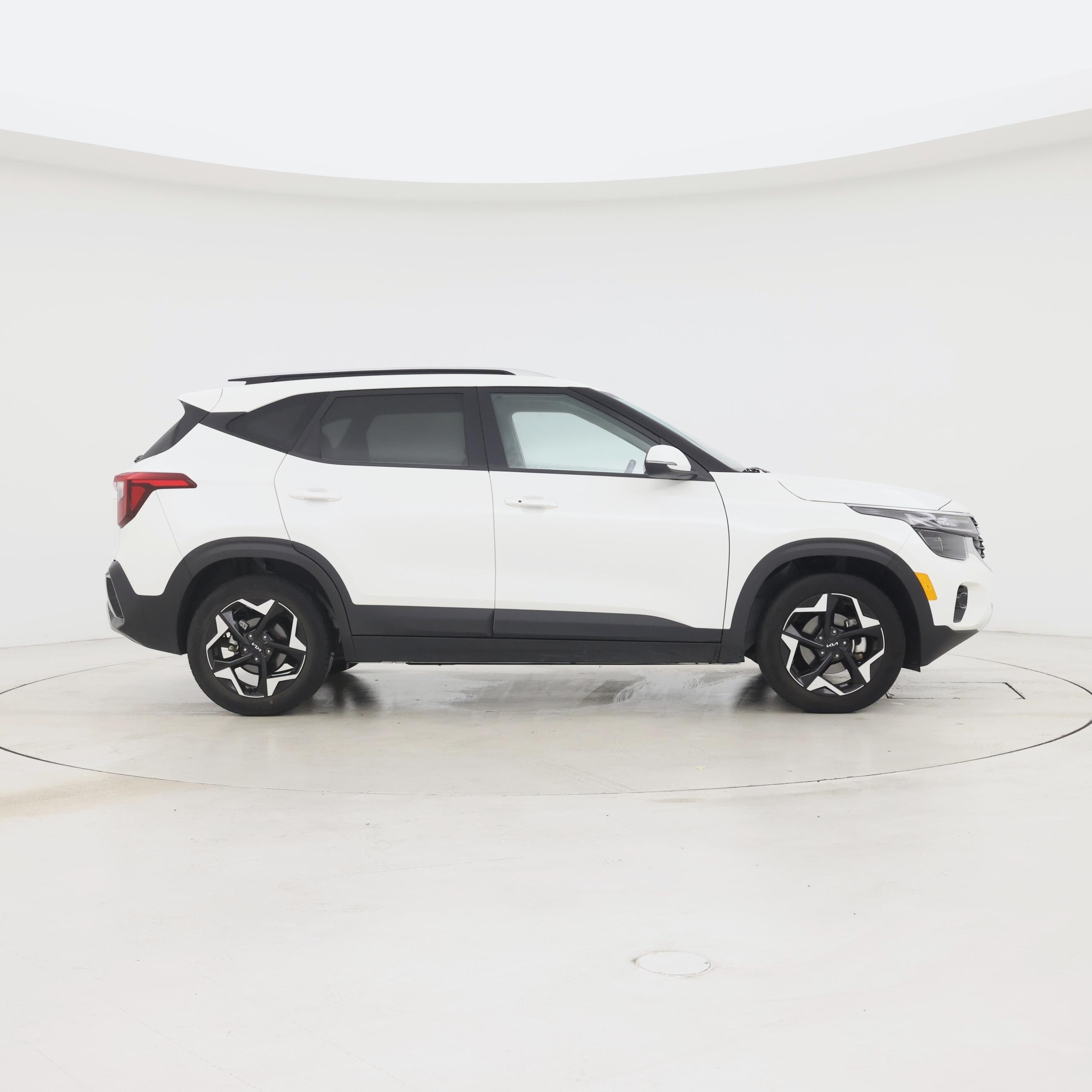 Thumbnail: 2025 Kia Seltos - 7