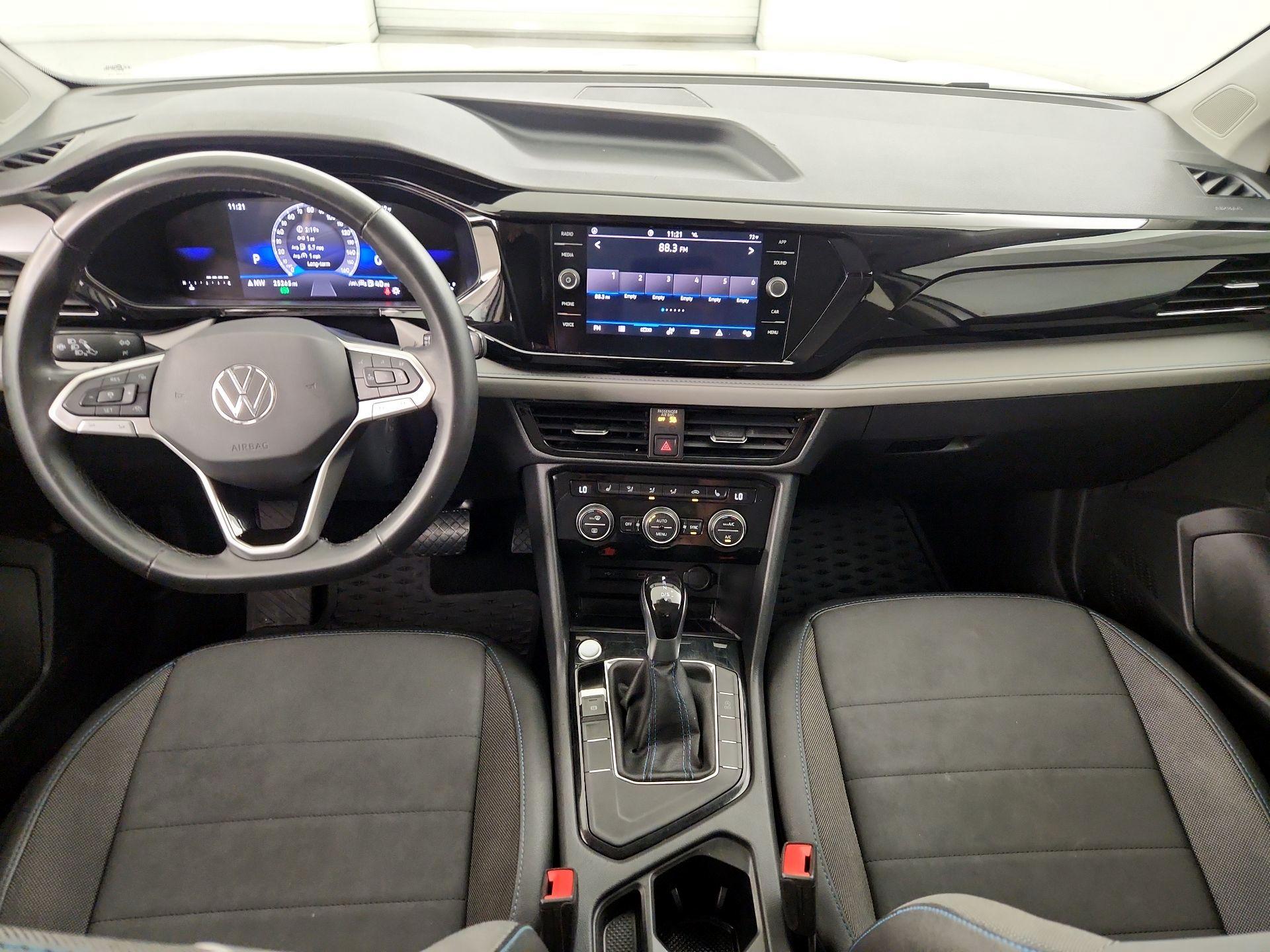 Thumbnail: 2024 Volkswagen Taos - 9