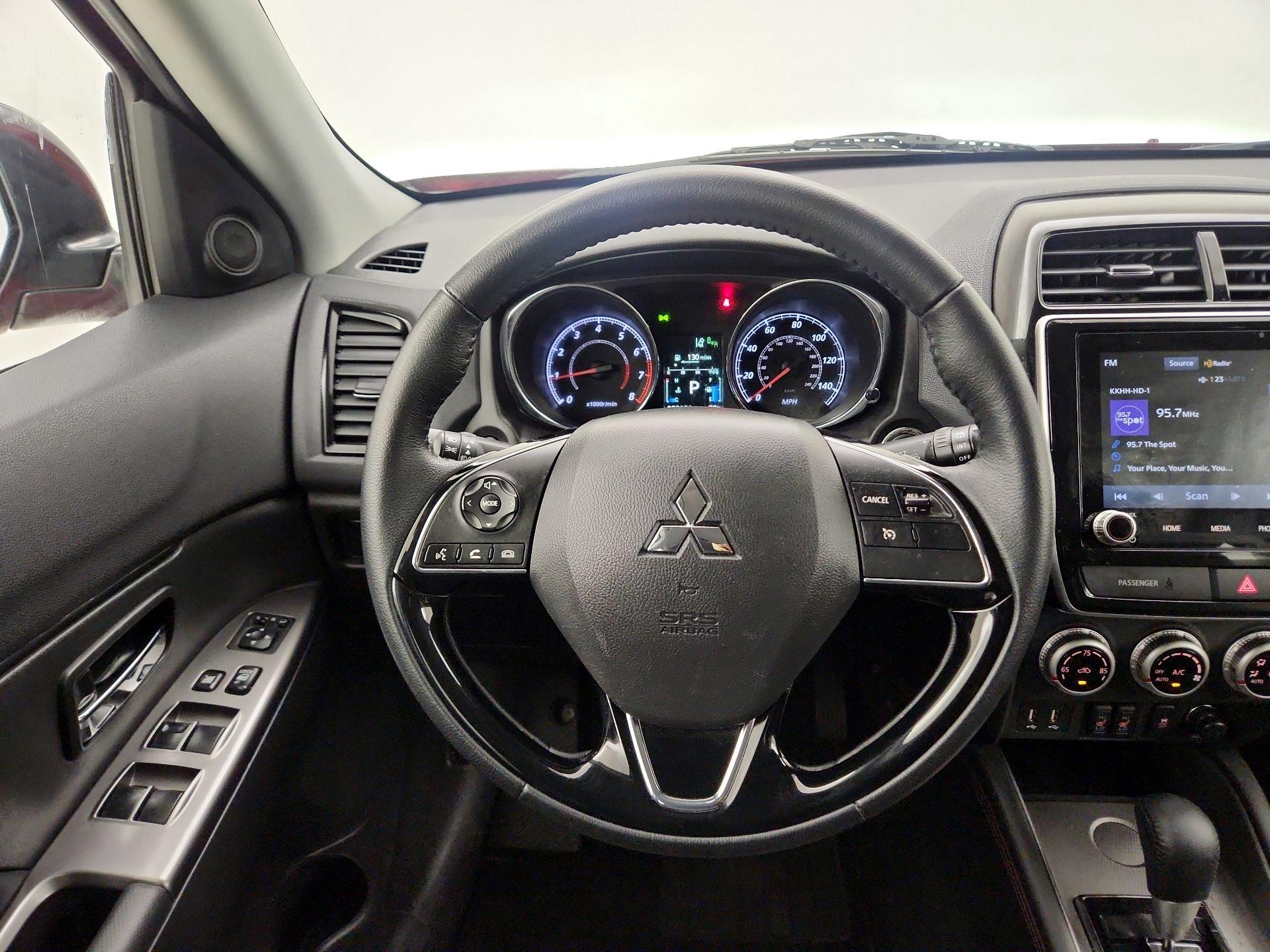 Thumbnail: 2022 Mitsubishi Outlander Sport - 10