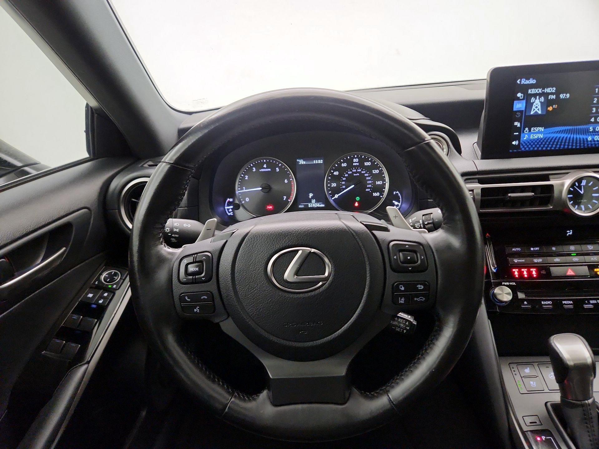 Thumbnail: 2021 Lexus IS - 10