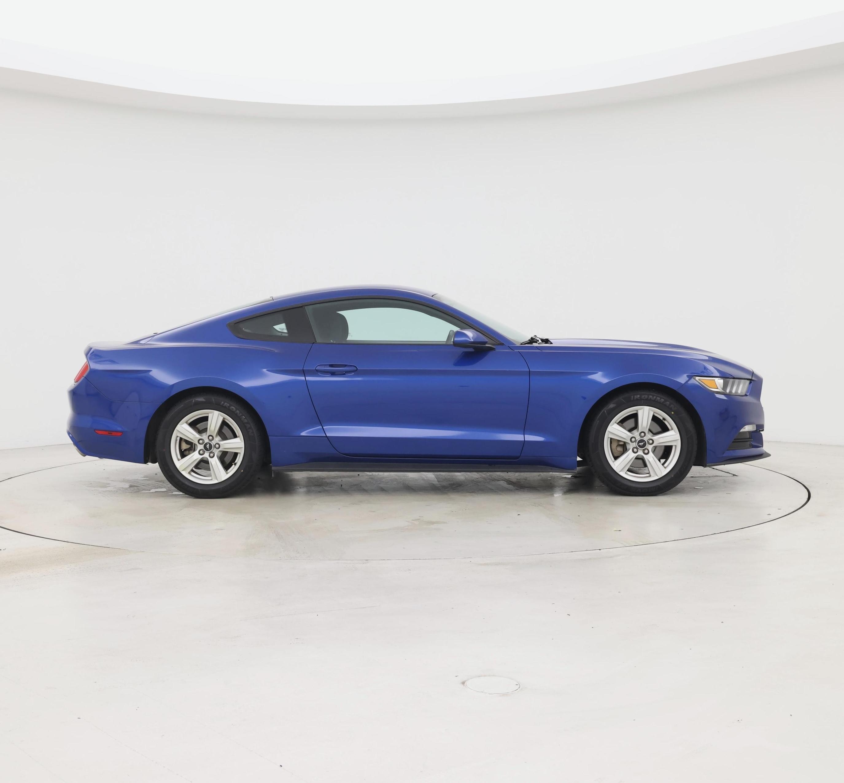 Thumbnail: 2017 Ford Mustang - 7