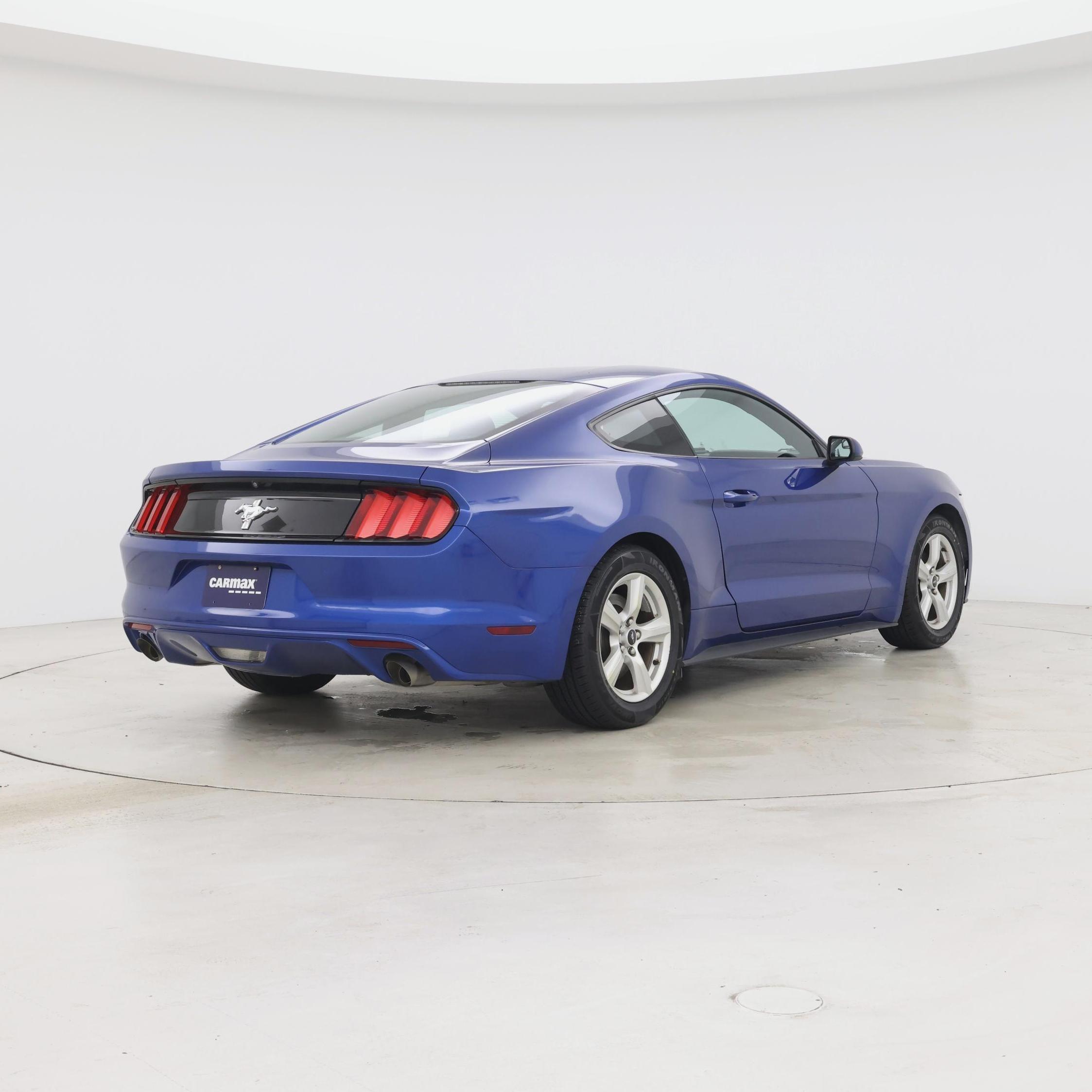 Thumbnail: 2017 Ford Mustang - 8
