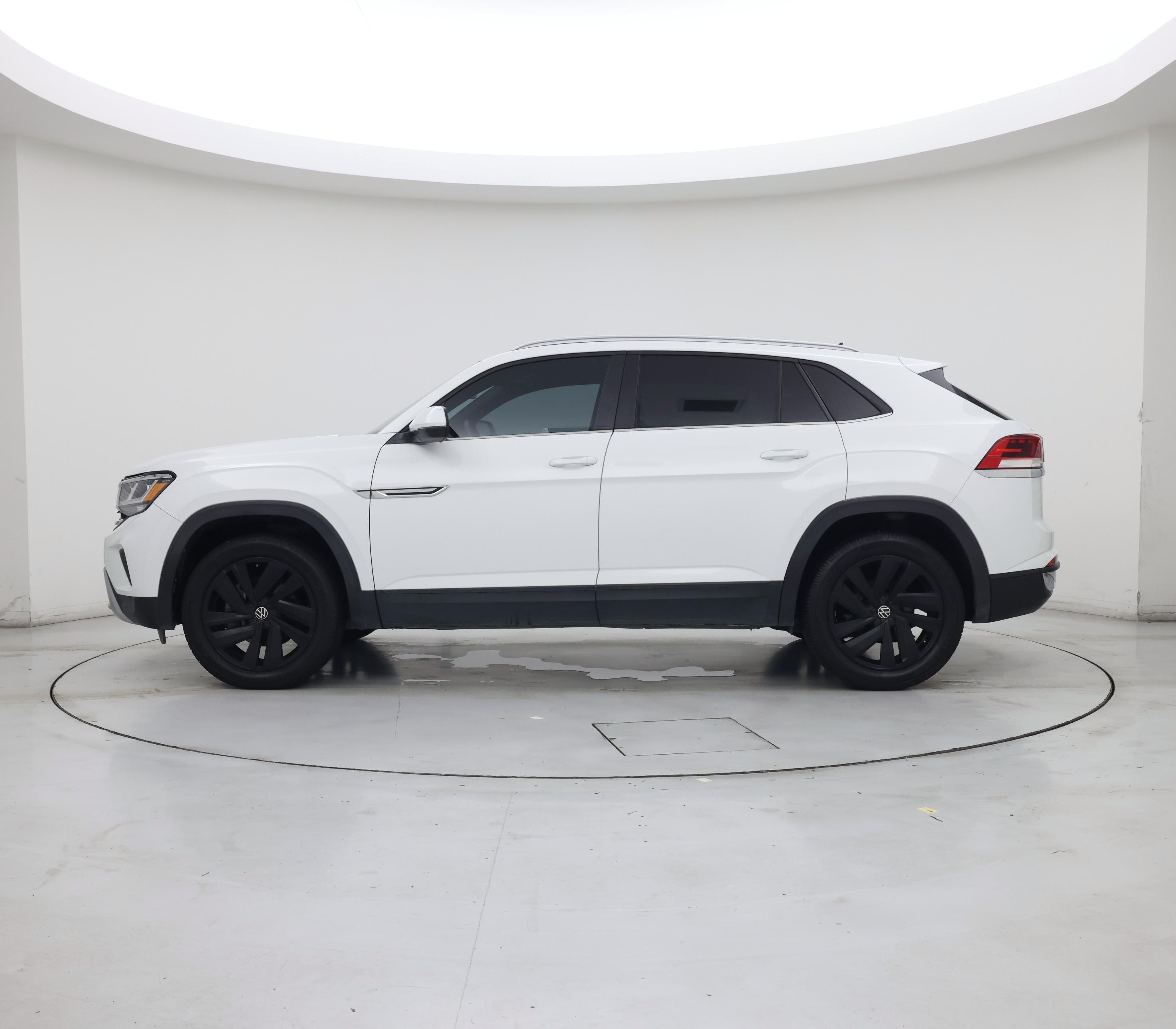 Thumbnail: 2022 Volkswagen Atlas - 3