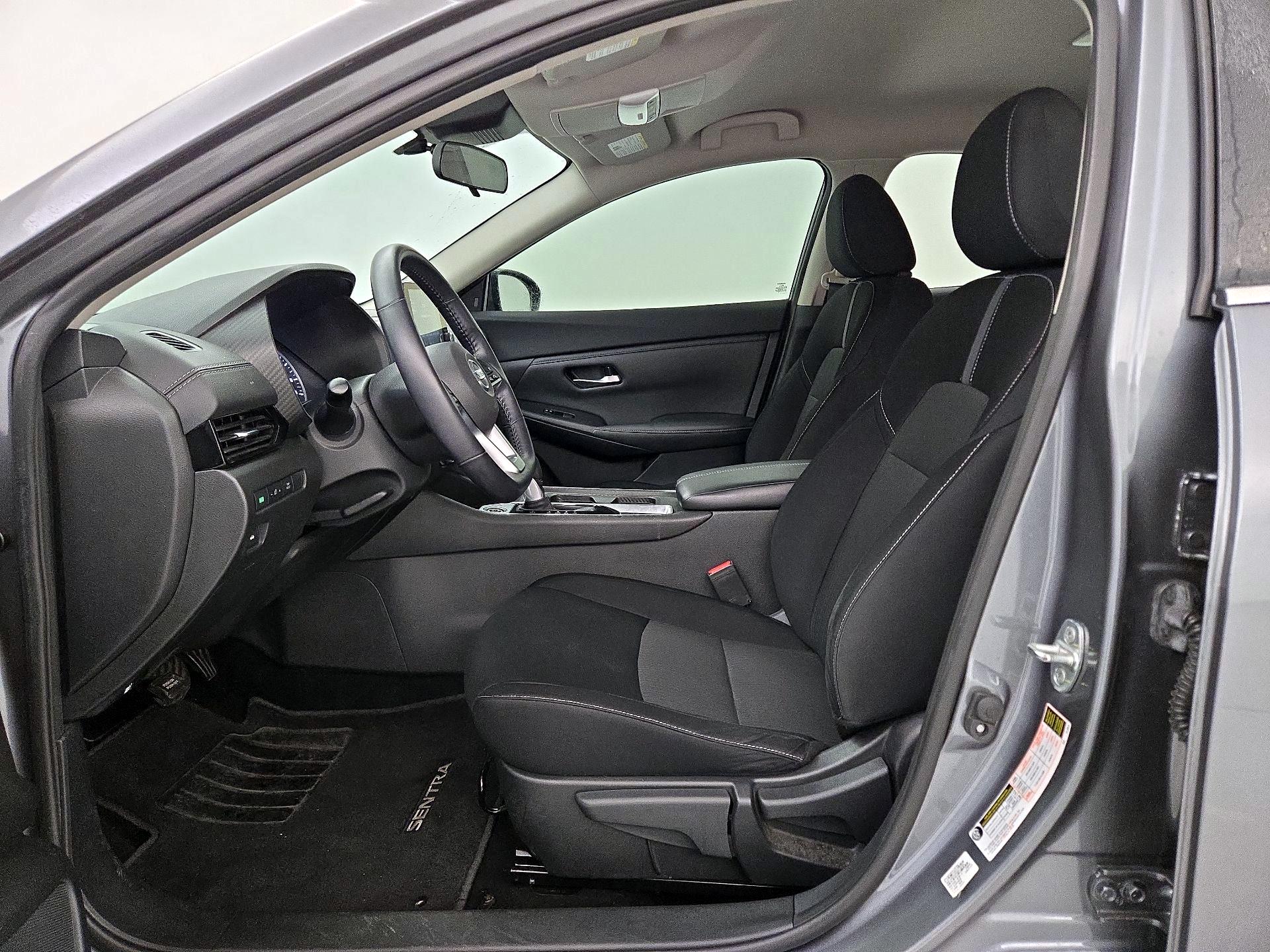 Thumbnail: 2021 Nissan Sentra - 11
