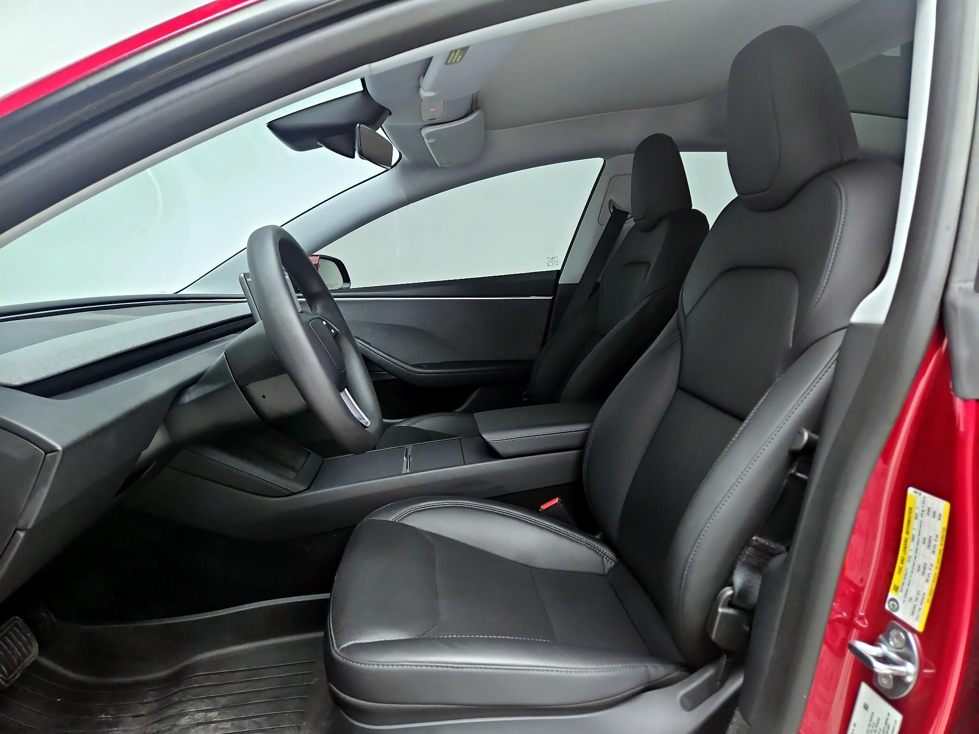 Thumbnail: 2025 Tesla Model 3 - 11
