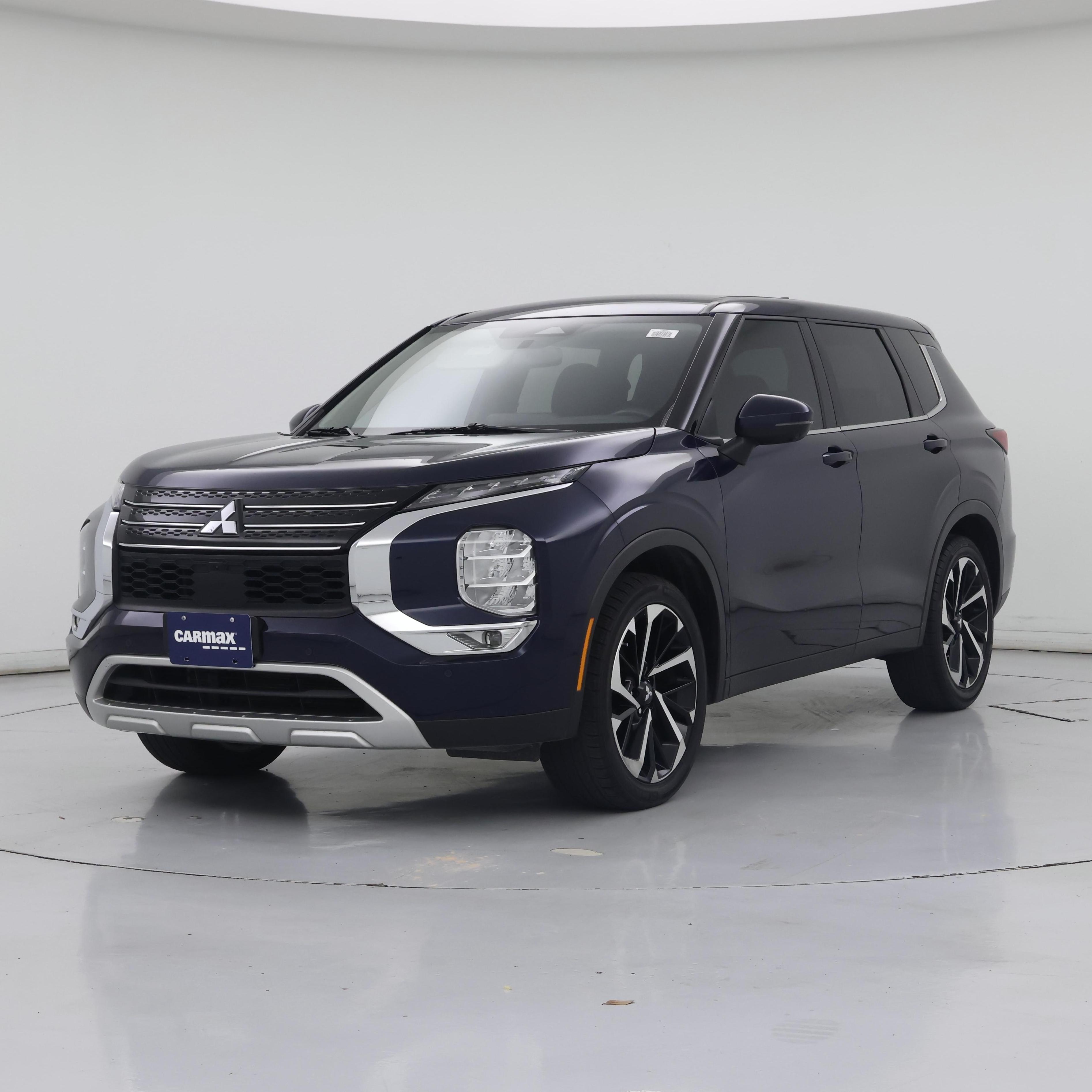 Thumbnail: 2024 Mitsubishi Outlander - 4