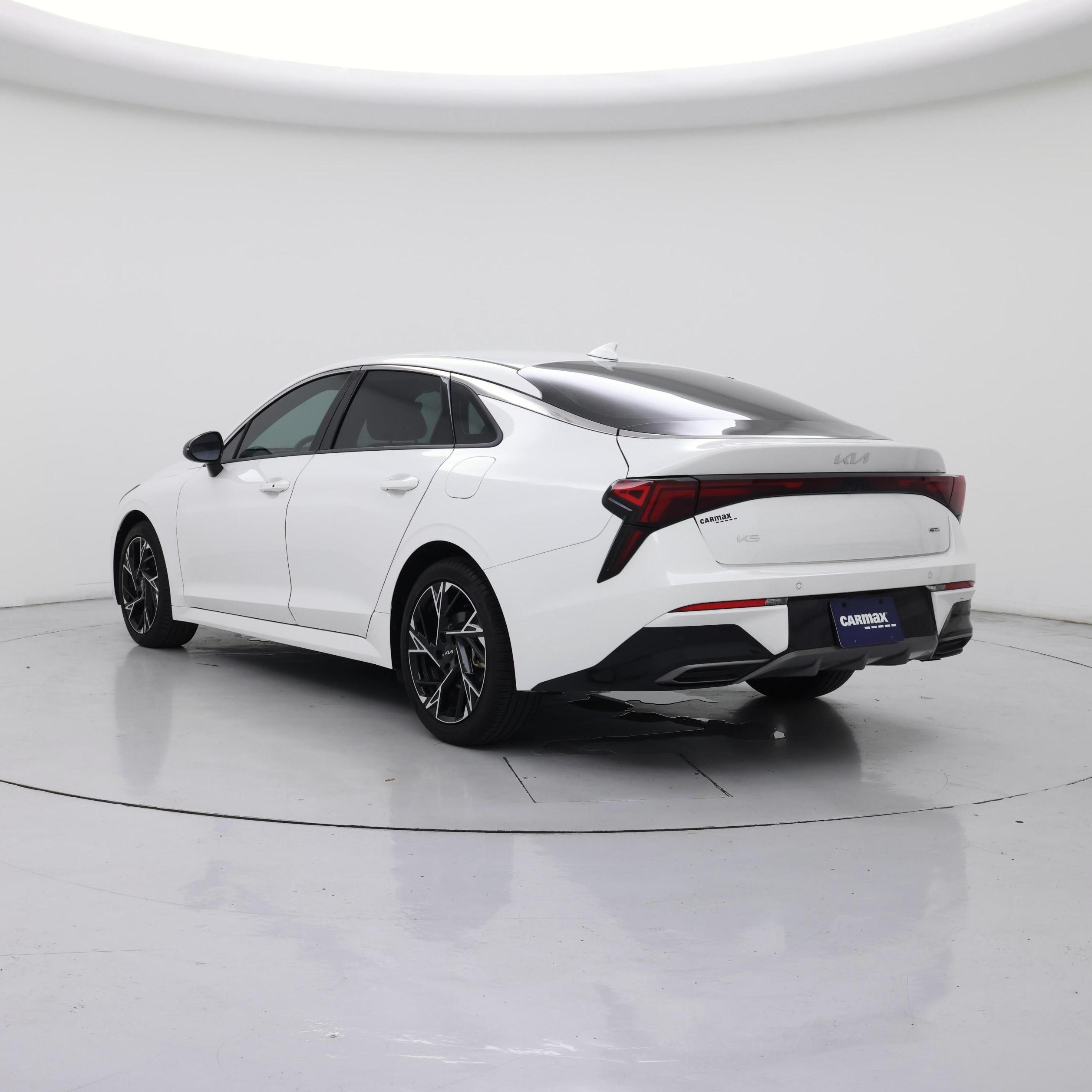Thumbnail: 2025 Kia K5 - 2
