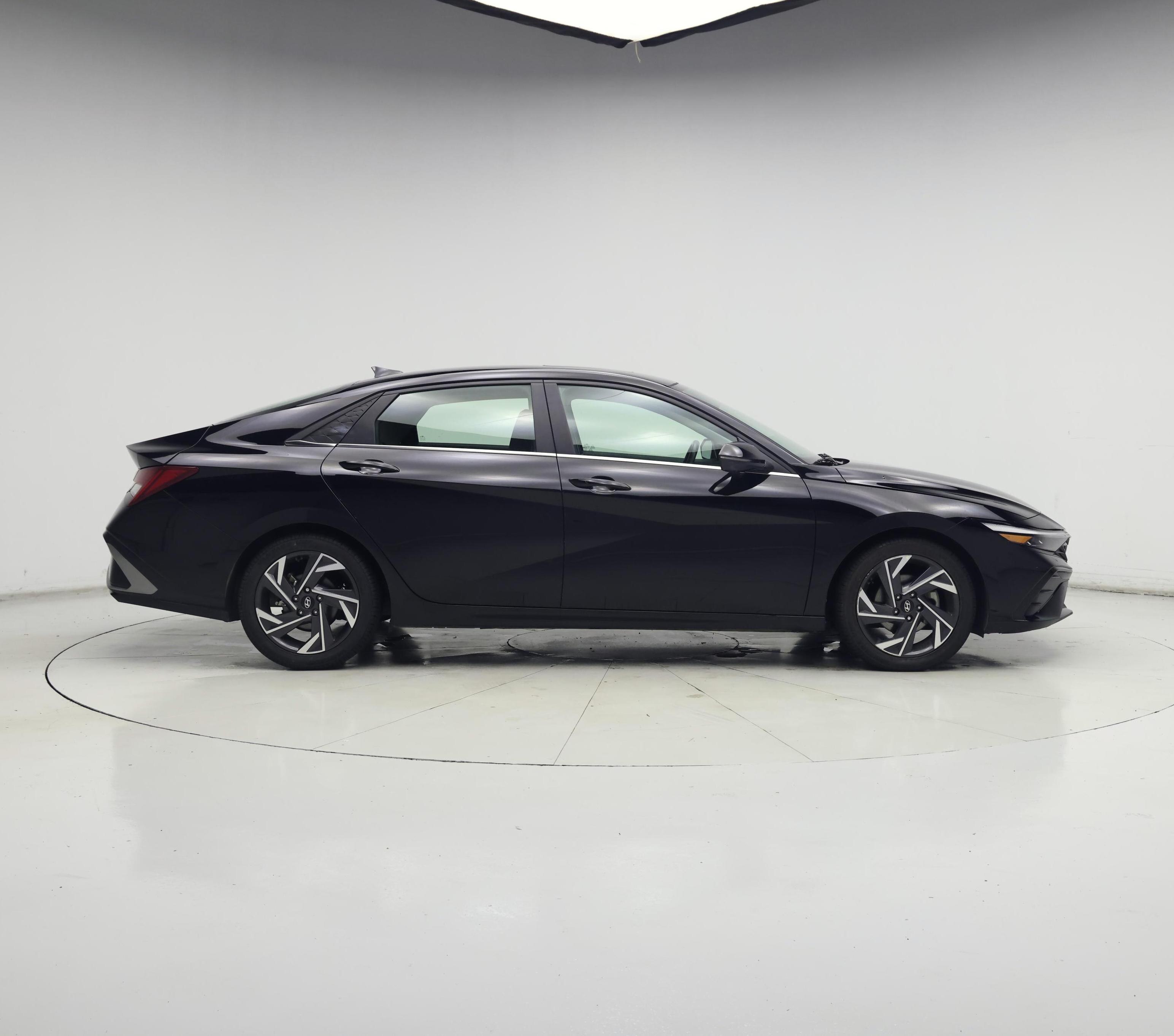 Thumbnail: 2024 Hyundai Elantra - 7