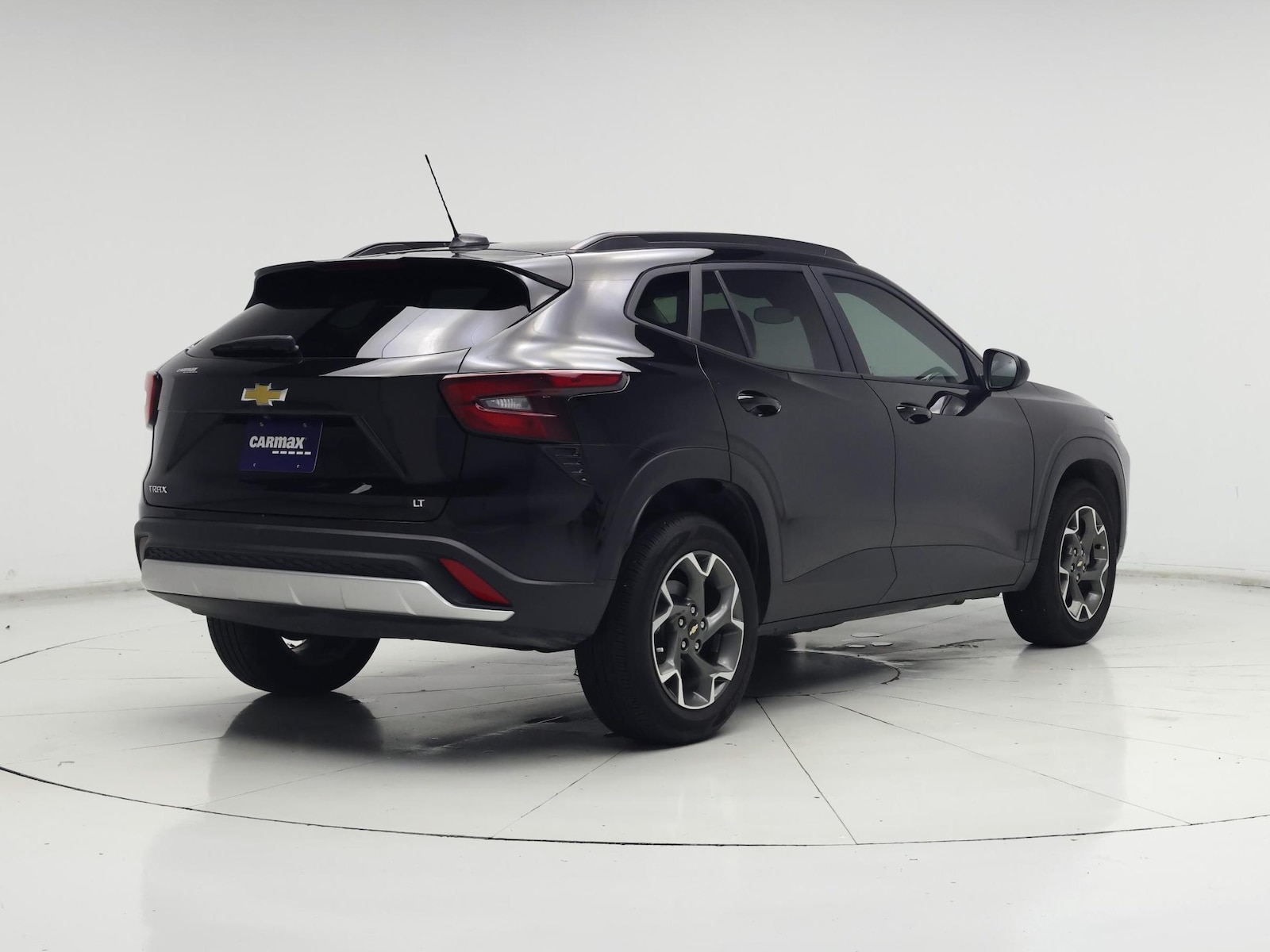2025 Chevrolet Trax LT - Photo 9