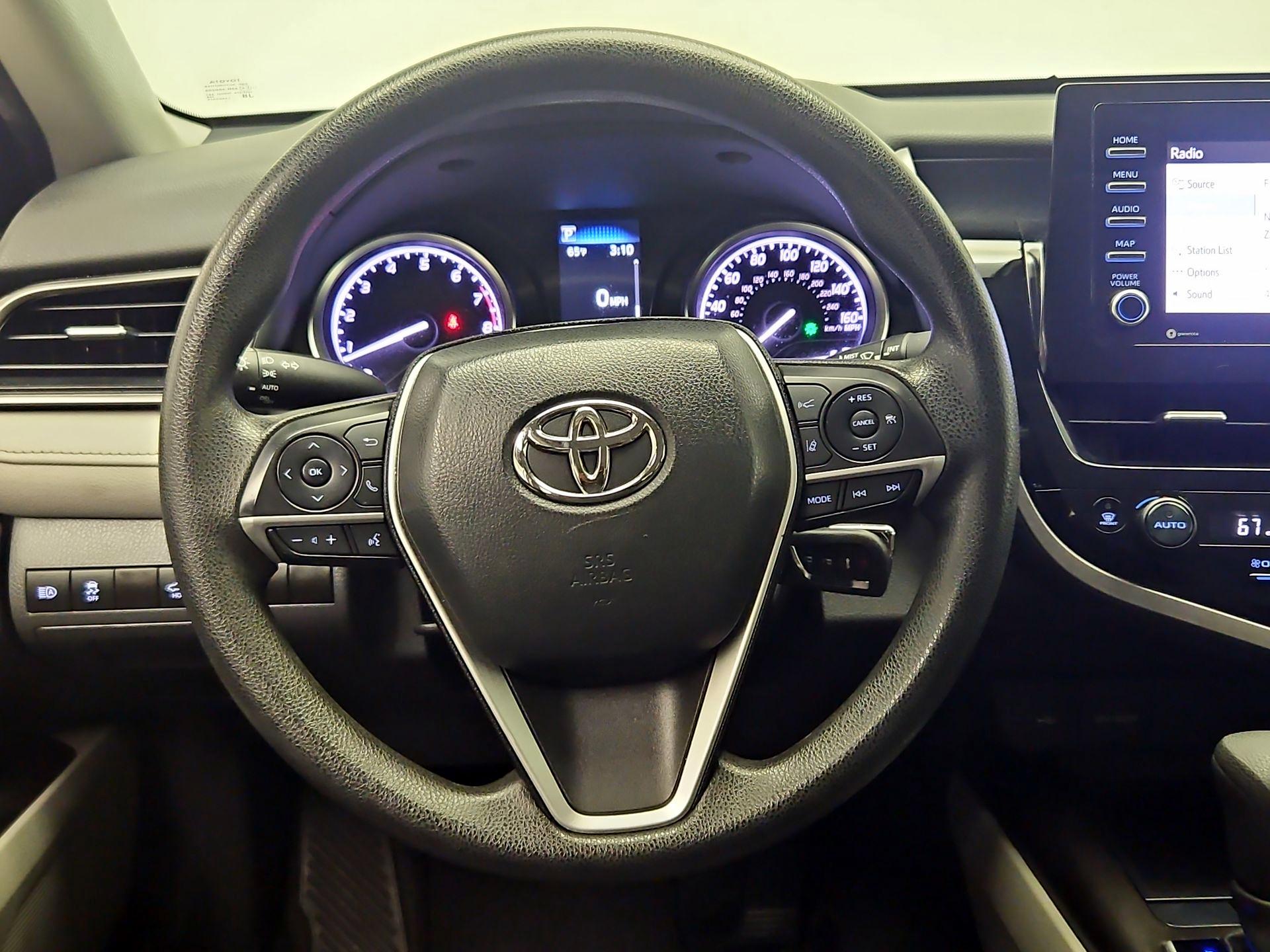 Thumbnail: 2023 Toyota Camry - 10