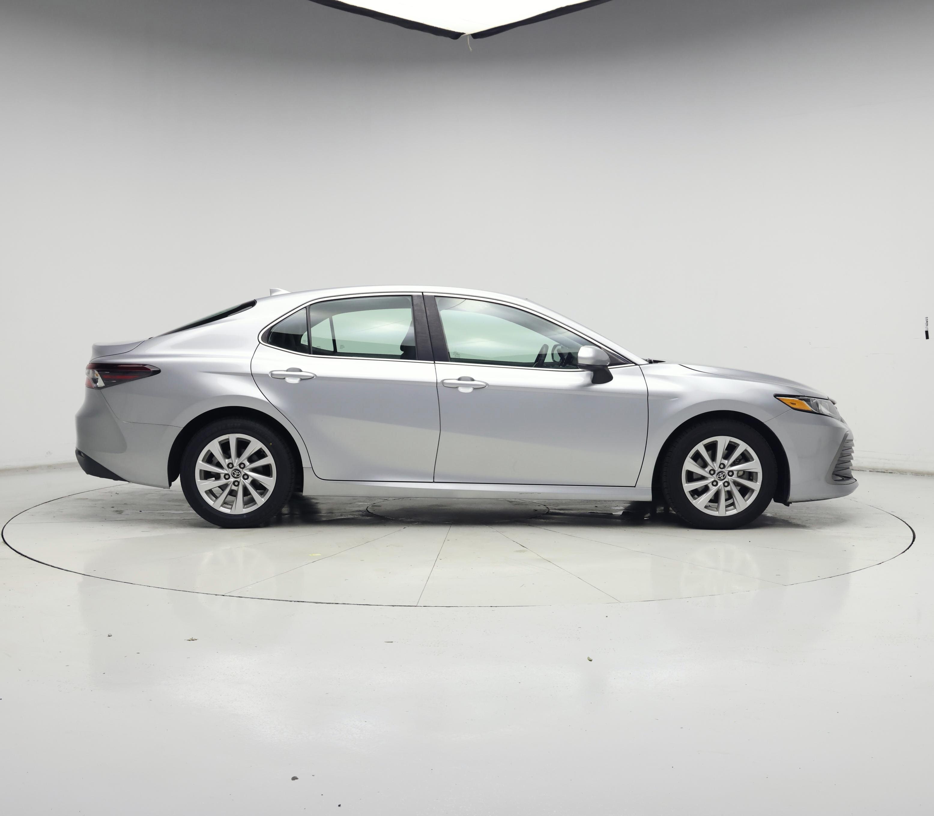 Thumbnail: 2023 Toyota Camry - 7