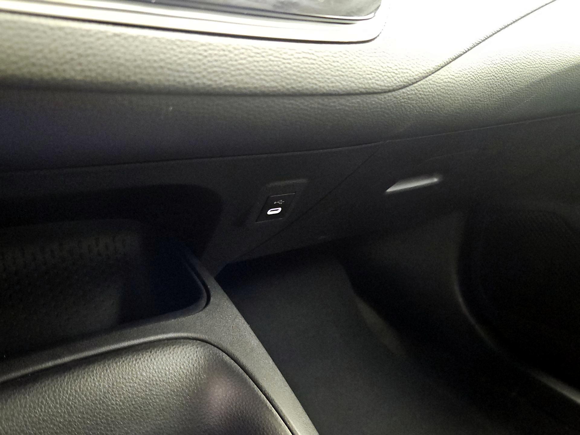 Thumbnail: 2024 Toyota Corolla - 18