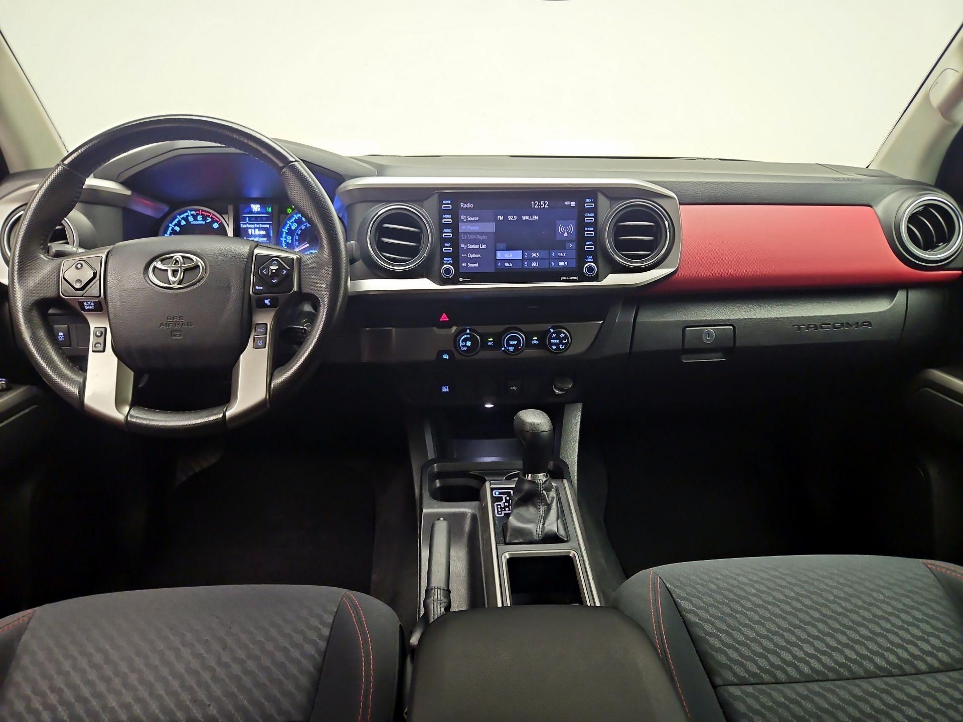 Thumbnail: 2022 Toyota Tacoma - 9