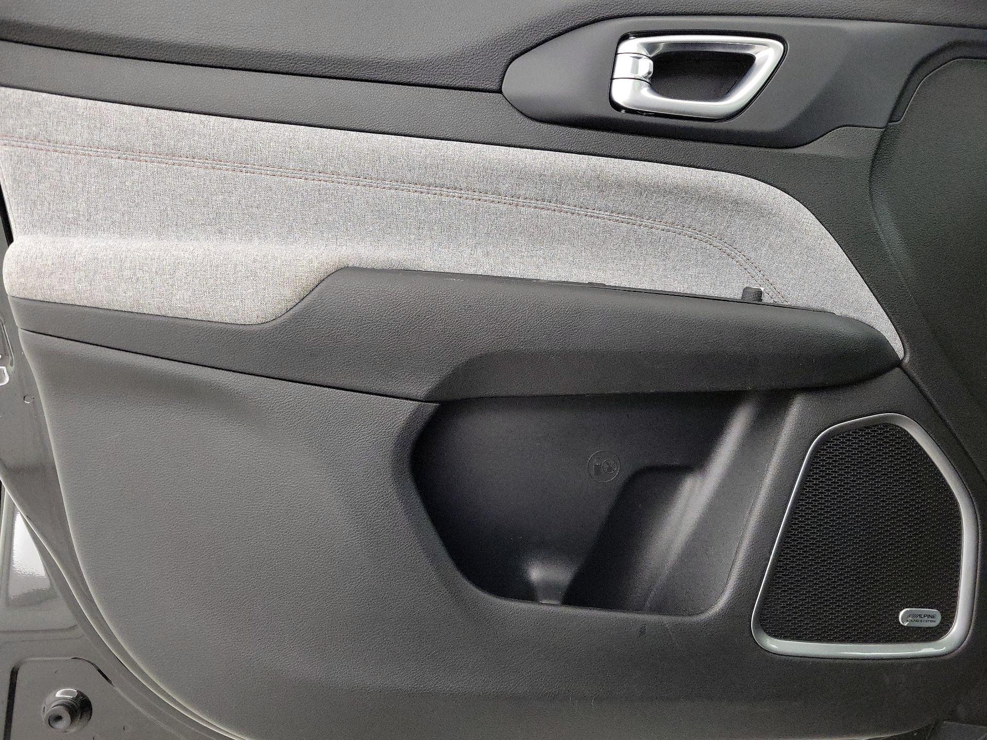 Thumbnail: 2022 Jeep Compass - 12