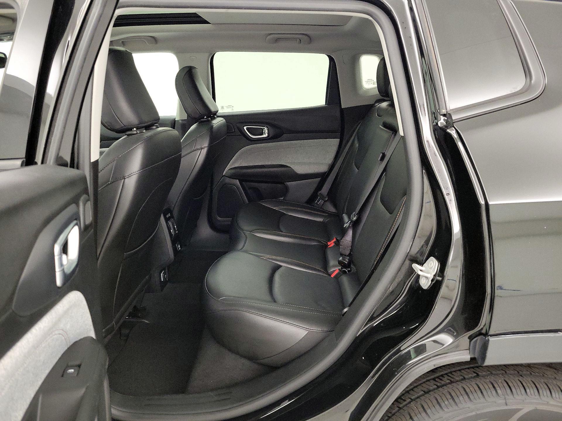 Thumbnail: 2022 Jeep Compass - 20