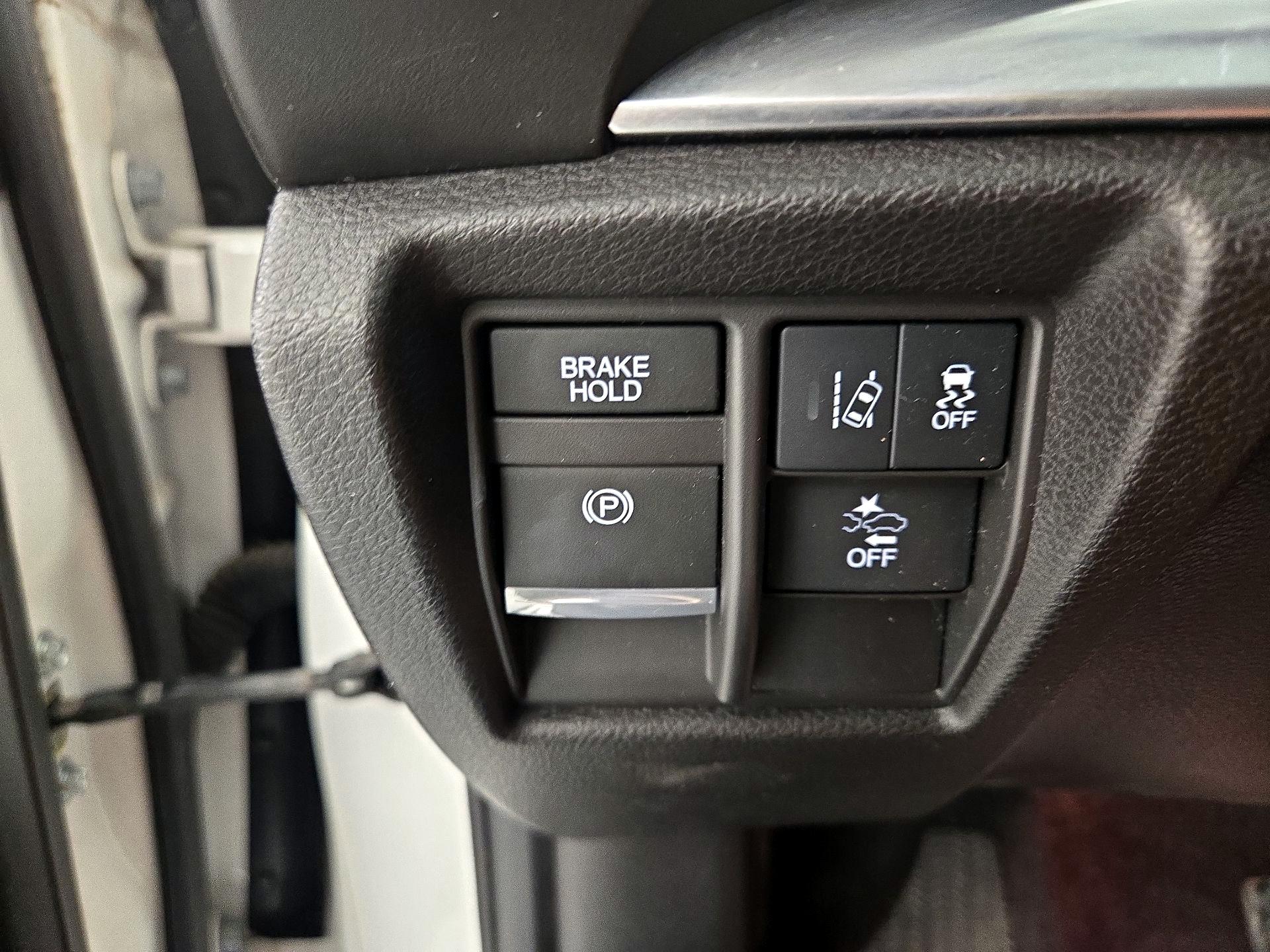 Thumbnail: 2018 Acura MDX - 13
