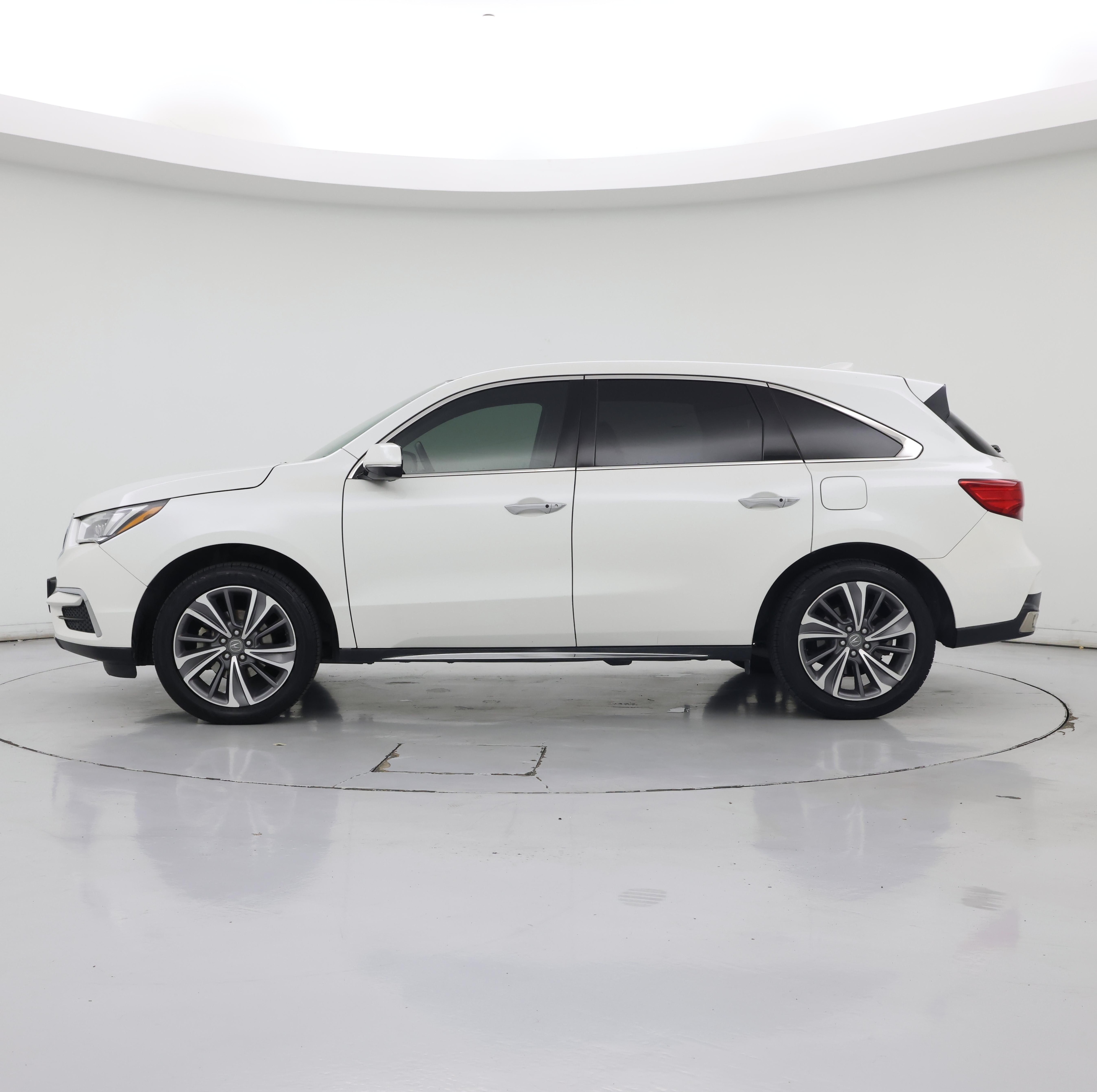 Thumbnail: 2018 Acura MDX - 3