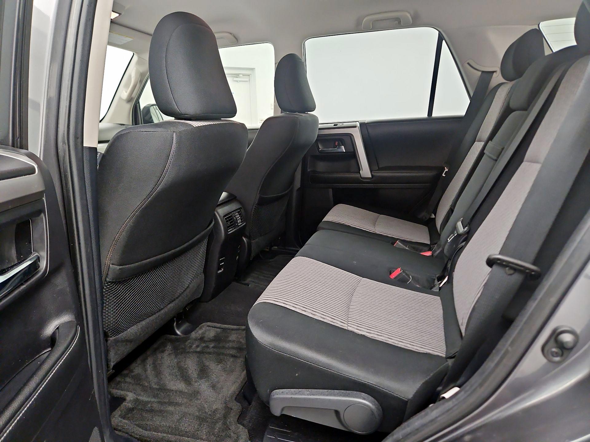 Thumbnail: 2014 Toyota 4Runner - 18