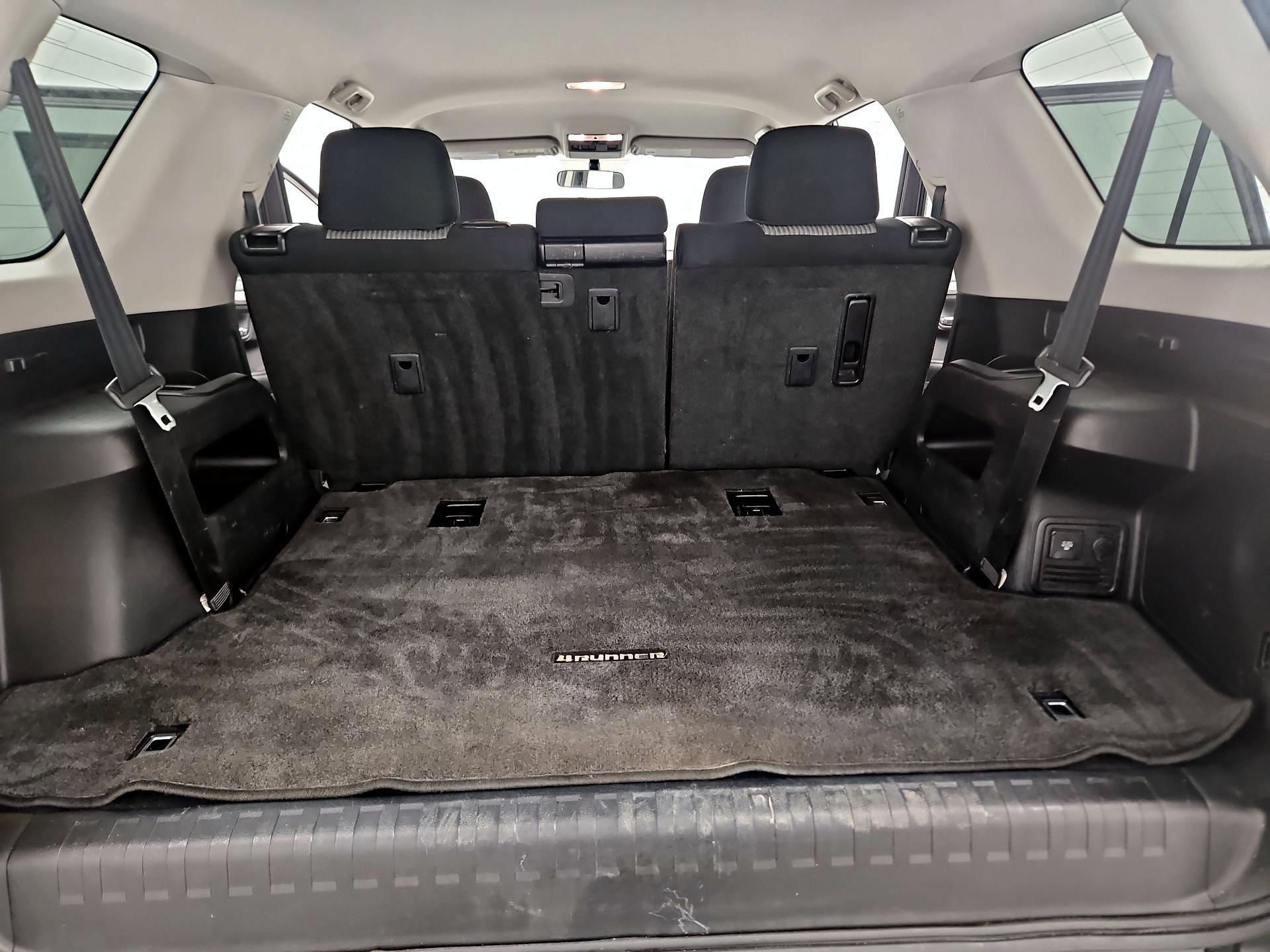 Thumbnail: 2014 Toyota 4Runner - 19