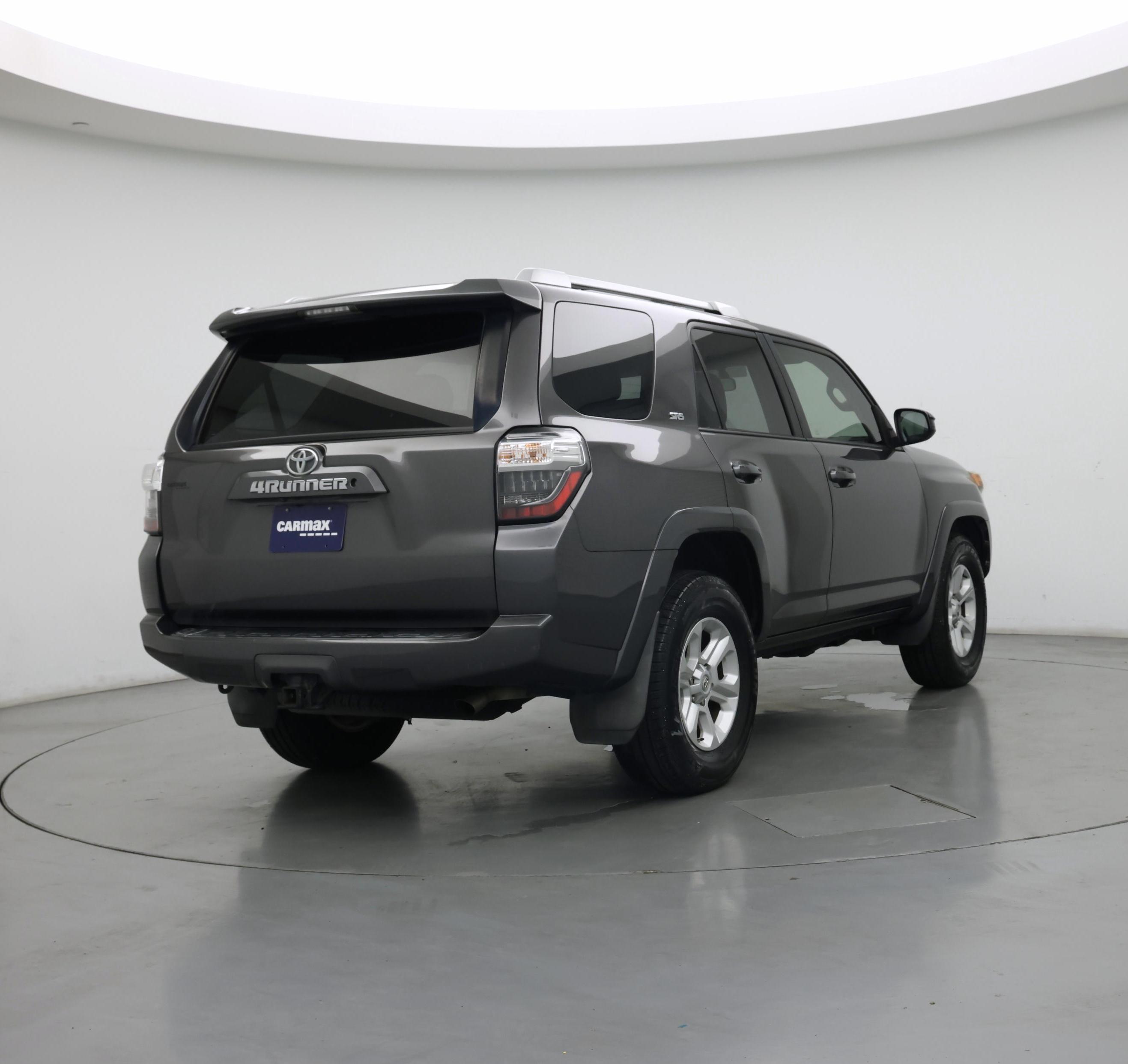 Thumbnail: 2014 Toyota 4Runner - 8
