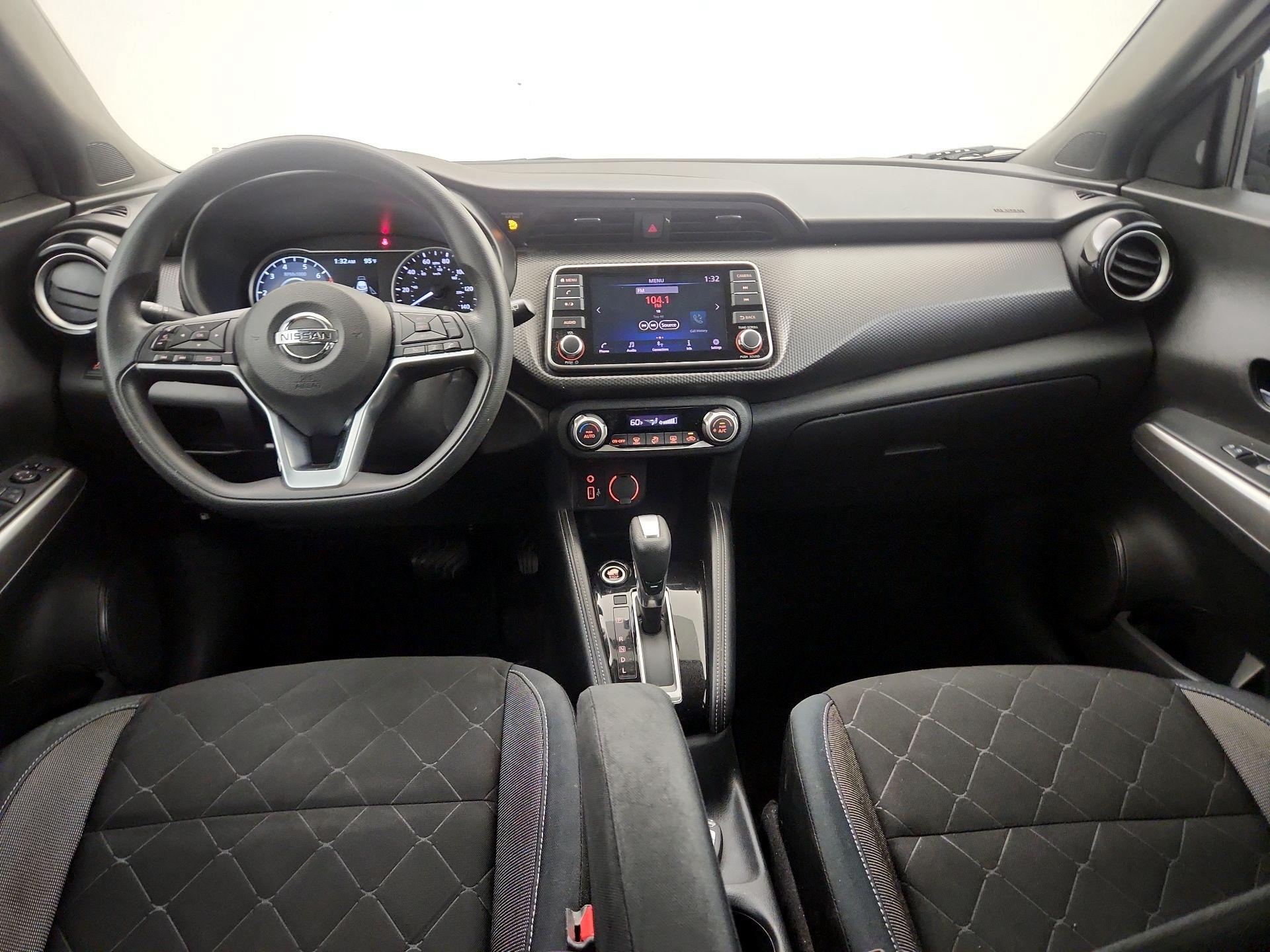 Thumbnail: 2018 Nissan Kicks - 9