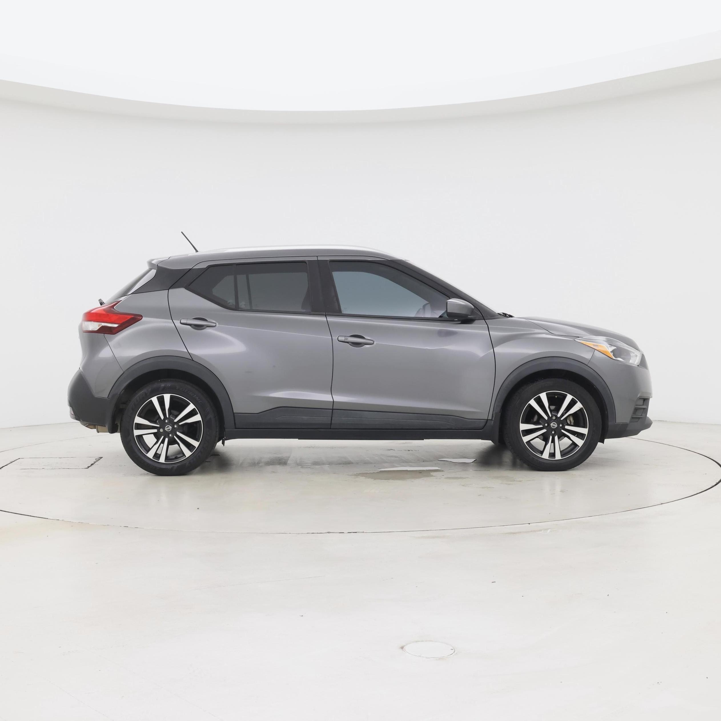 Thumbnail: 2018 Nissan Kicks - 7