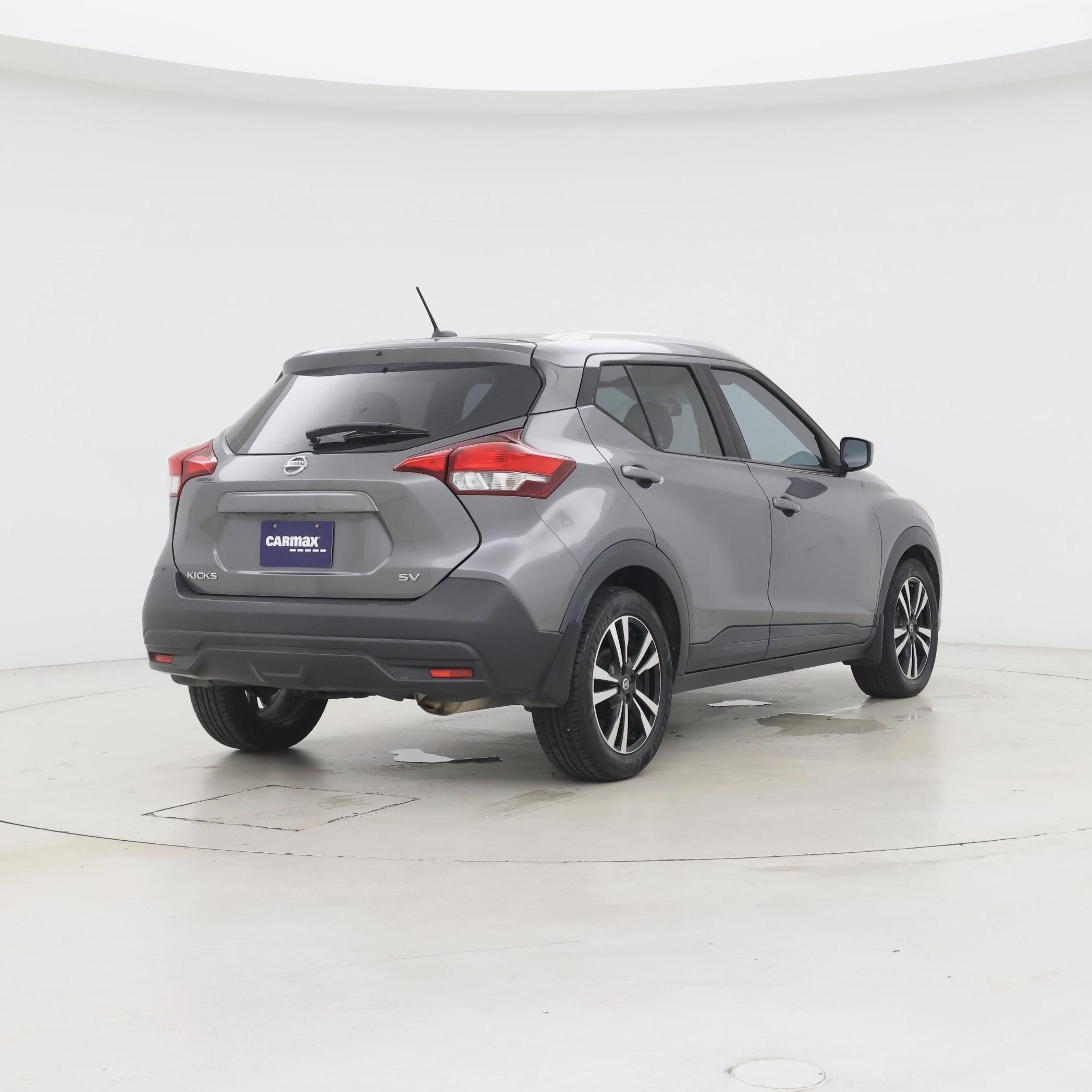 Thumbnail: 2018 Nissan Kicks - 8