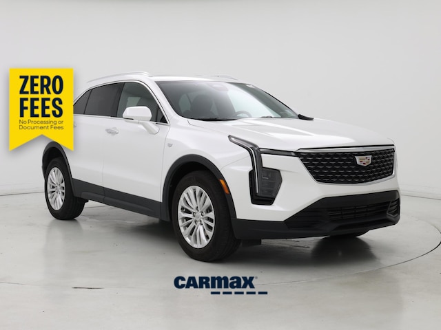 White 2024 Cadillac XT4 Luxury FWD SUV / Crossover Front-Wheel Drive Automatic