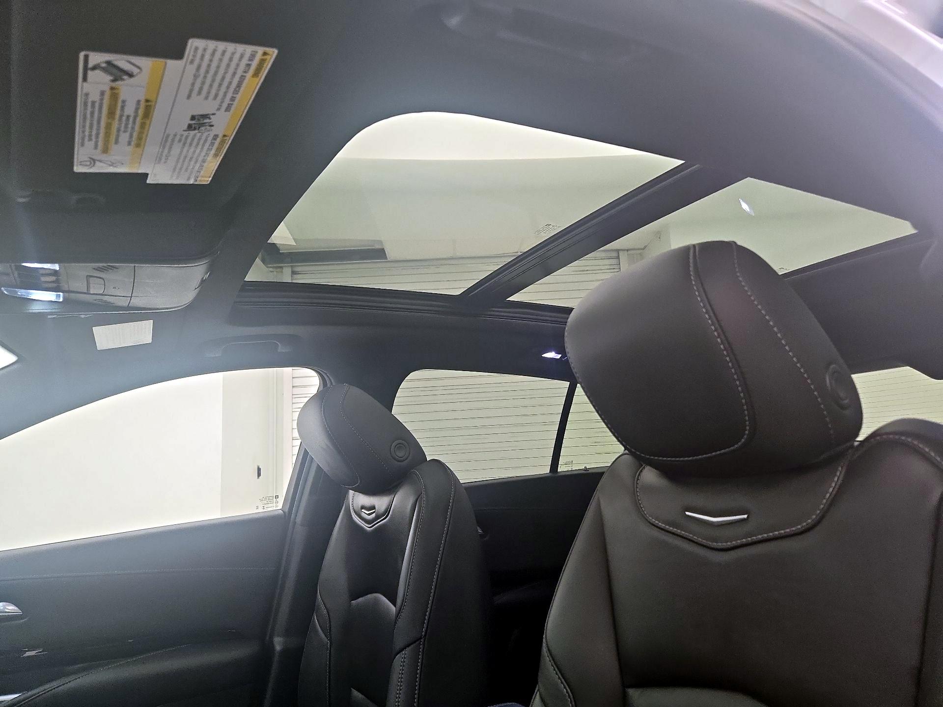 Thumbnail: 2024 Cadillac XT4 - 20