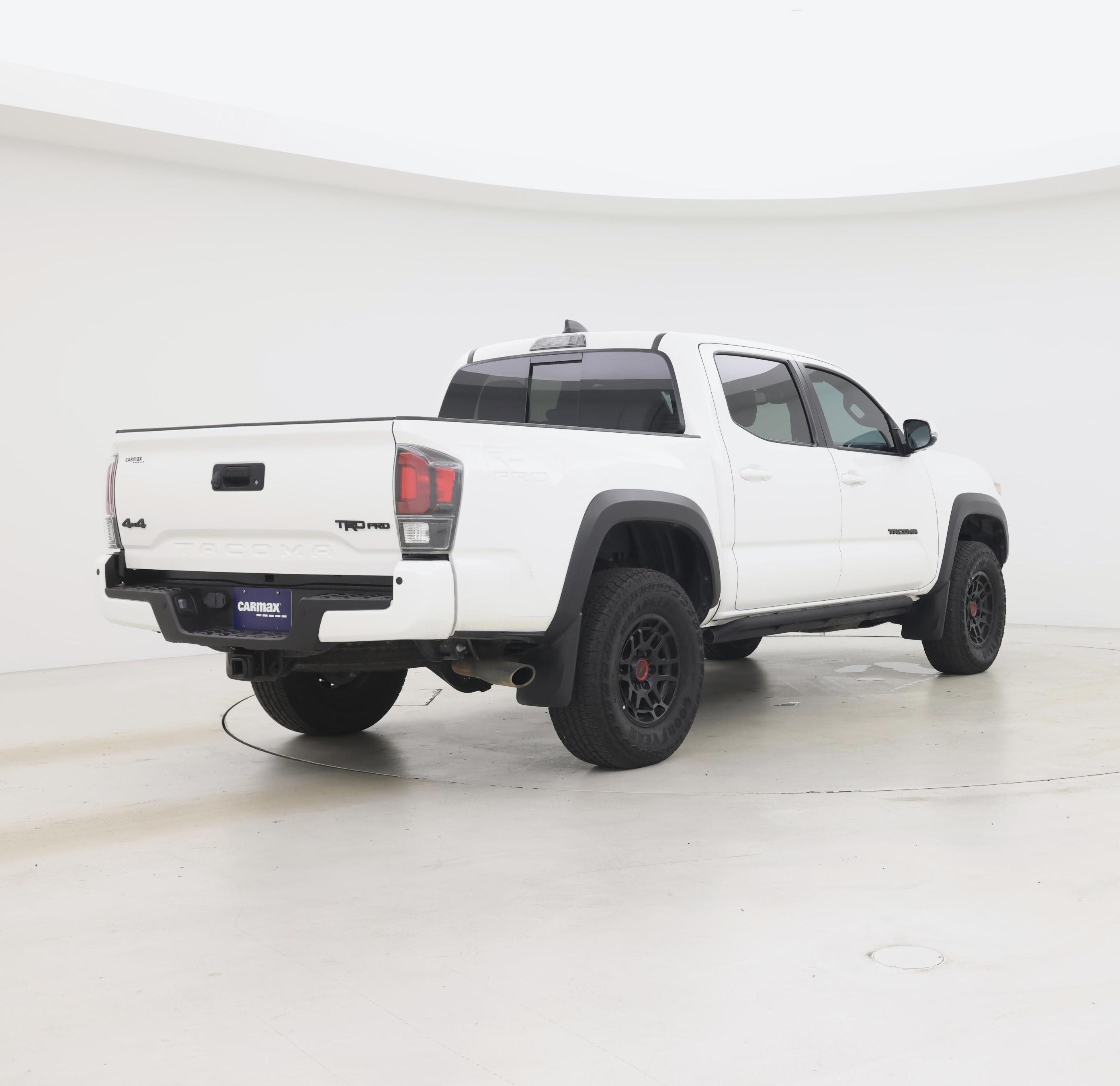 Thumbnail: 2022 Toyota Tacoma - 8
