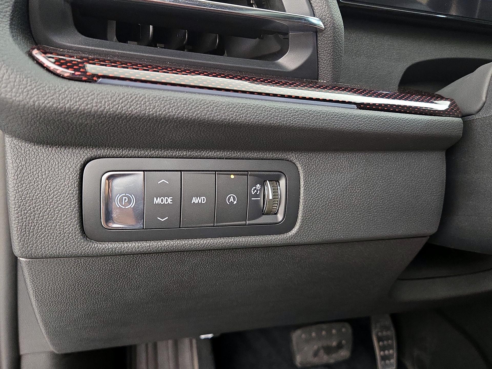 Thumbnail: 2025 Chevrolet Traverse - 13