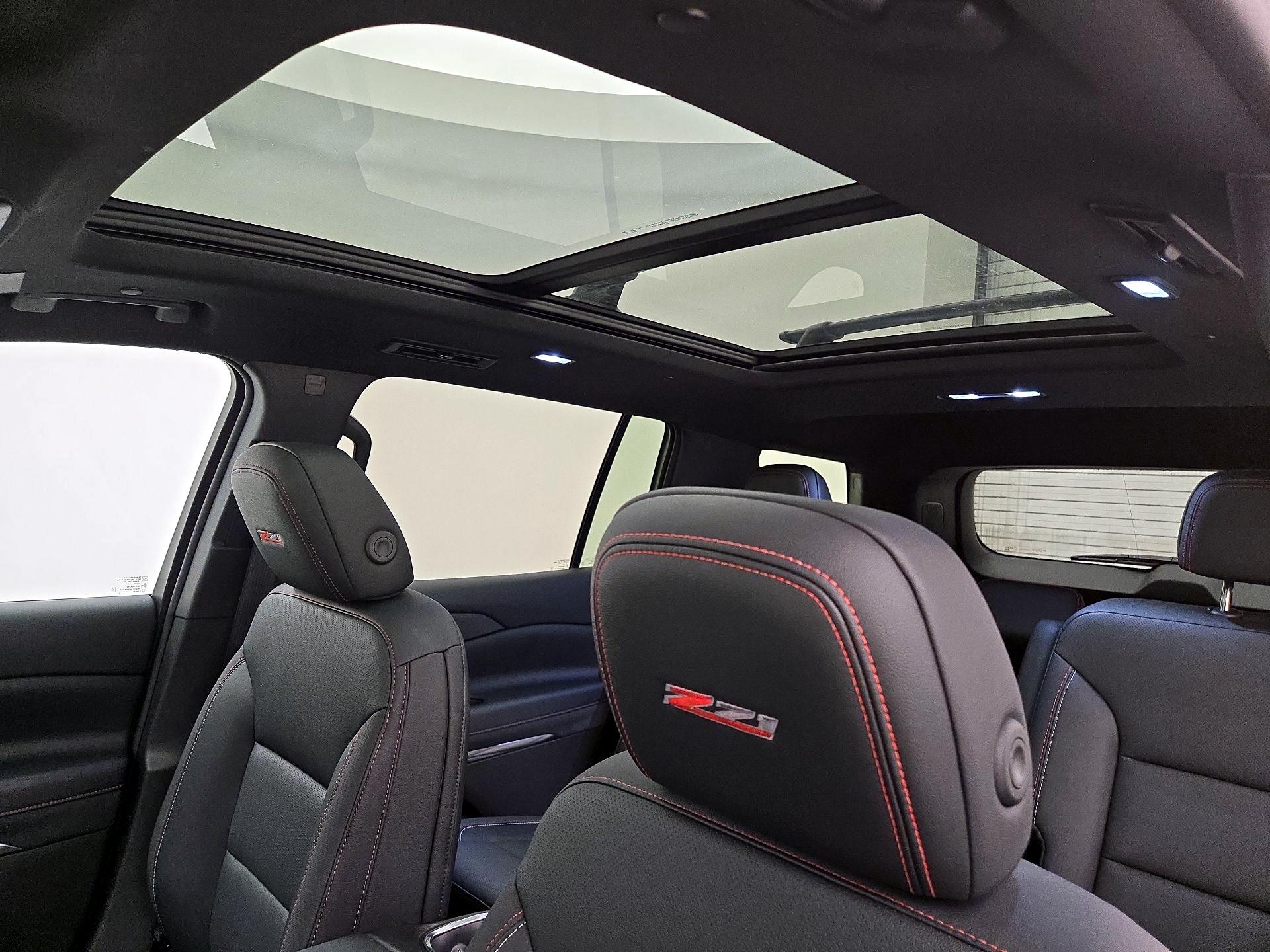 Thumbnail: 2025 Chevrolet Traverse - 20