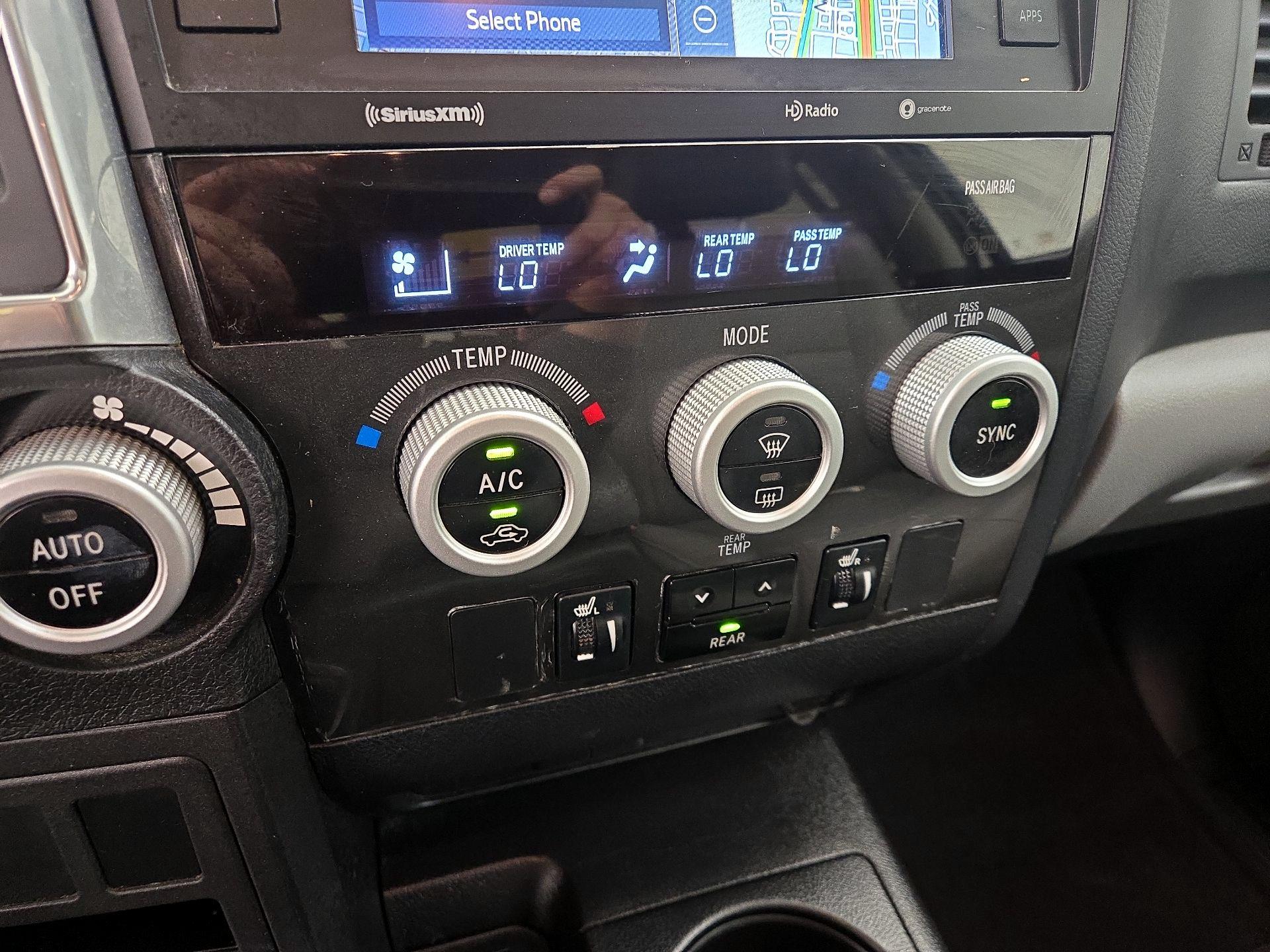 Thumbnail: 2020 Toyota Sequoia - 17