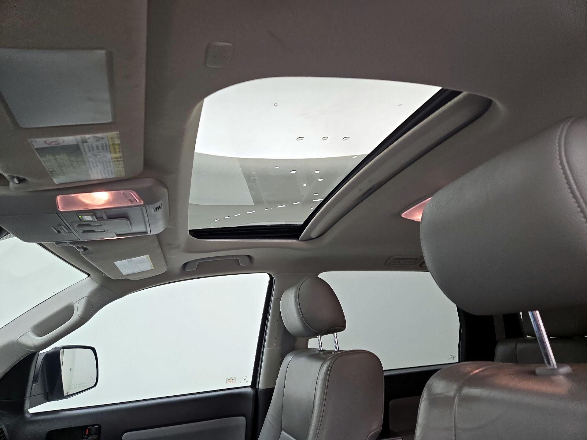 Thumbnail: 2020 Toyota Sequoia - 20