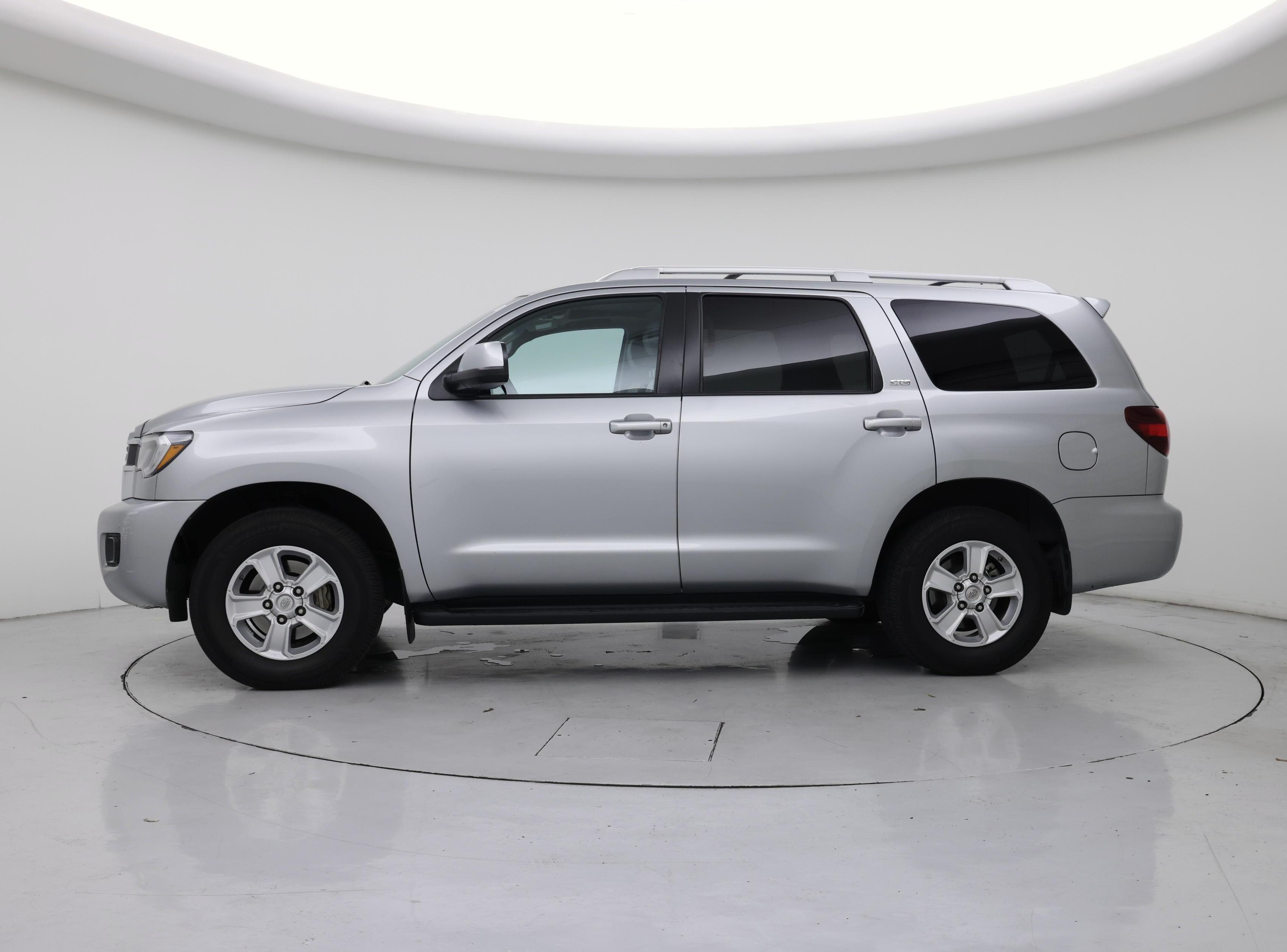 Thumbnail: 2020 Toyota Sequoia - 3