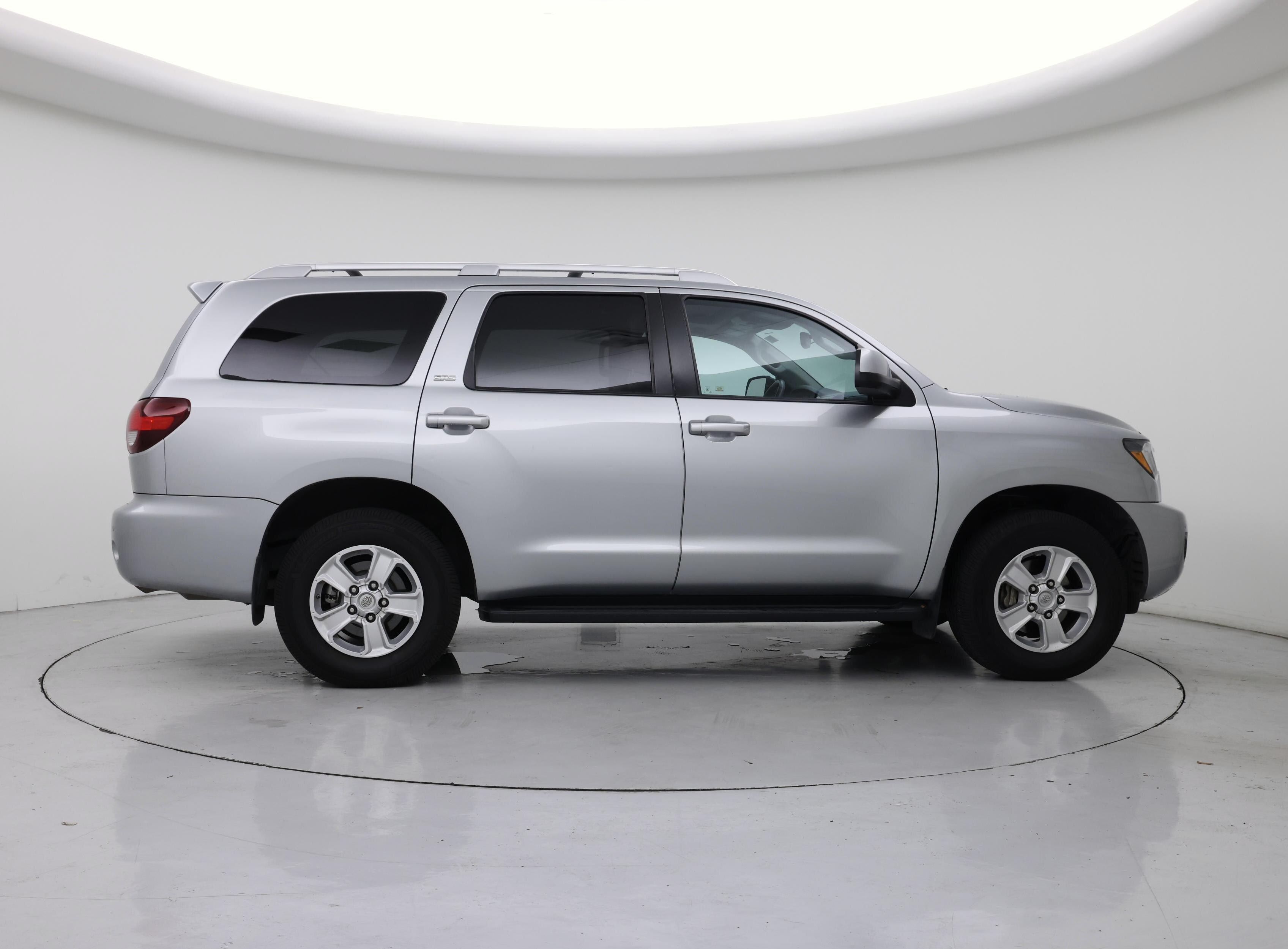 Thumbnail: 2020 Toyota Sequoia - 7